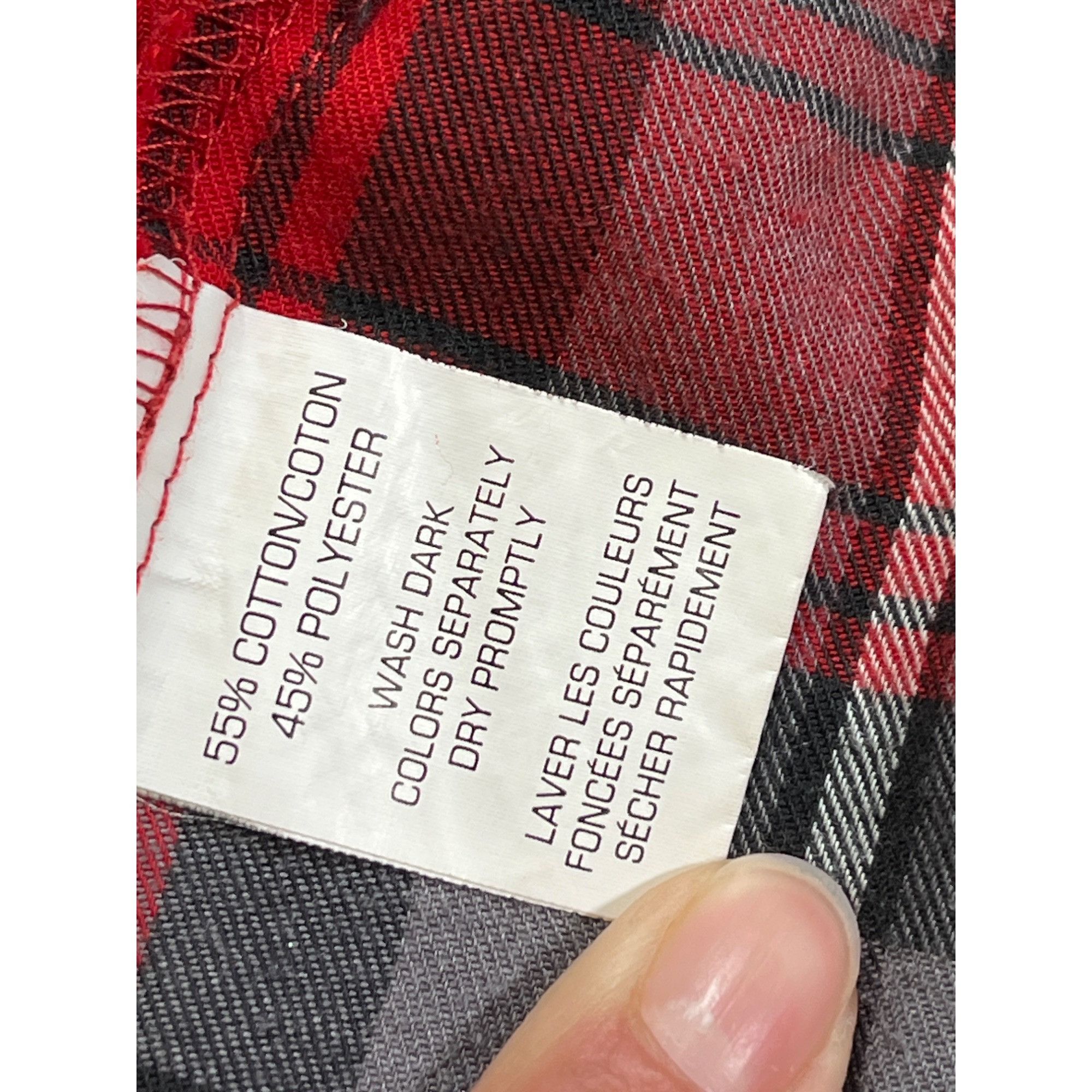 Van Heusen Van Heusen SKU 7620 Mens Red and Gray Plaid Button Down Shir Size US XL / EU 56 / 4 - 10 Thumbnail