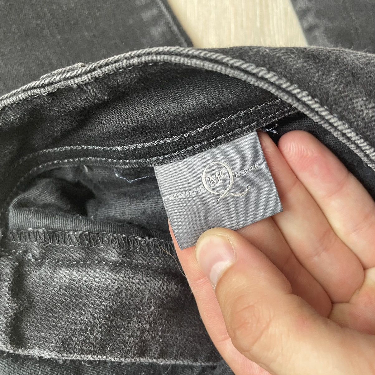 Alexander McQueen × Vintage Alexander McQueen Big Logo Jeans Size US 30 / EU 46 - 7 Thumbnail