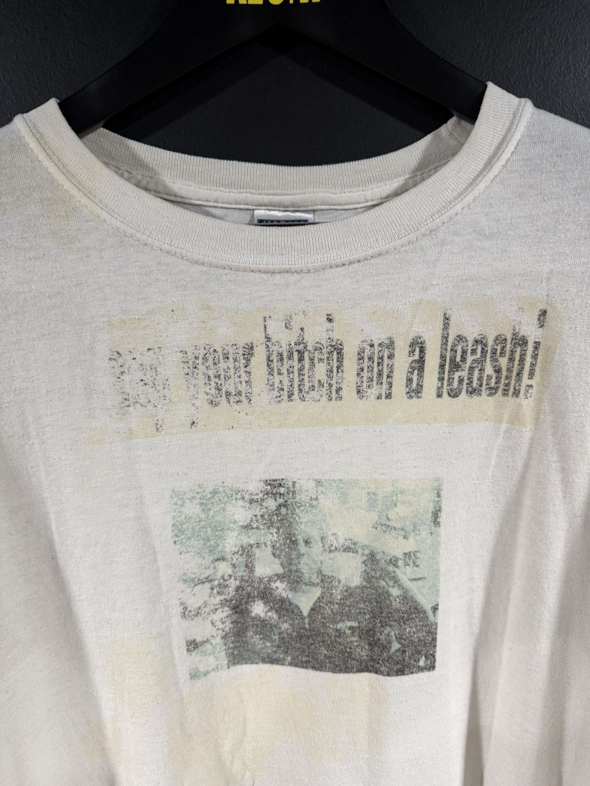 Vintage 2000s Y2K Vintage Bitch On A Leash Faded Punk Grunge Tee L Size US L / EU 52-54 / 3 - 2 Thumbnail
