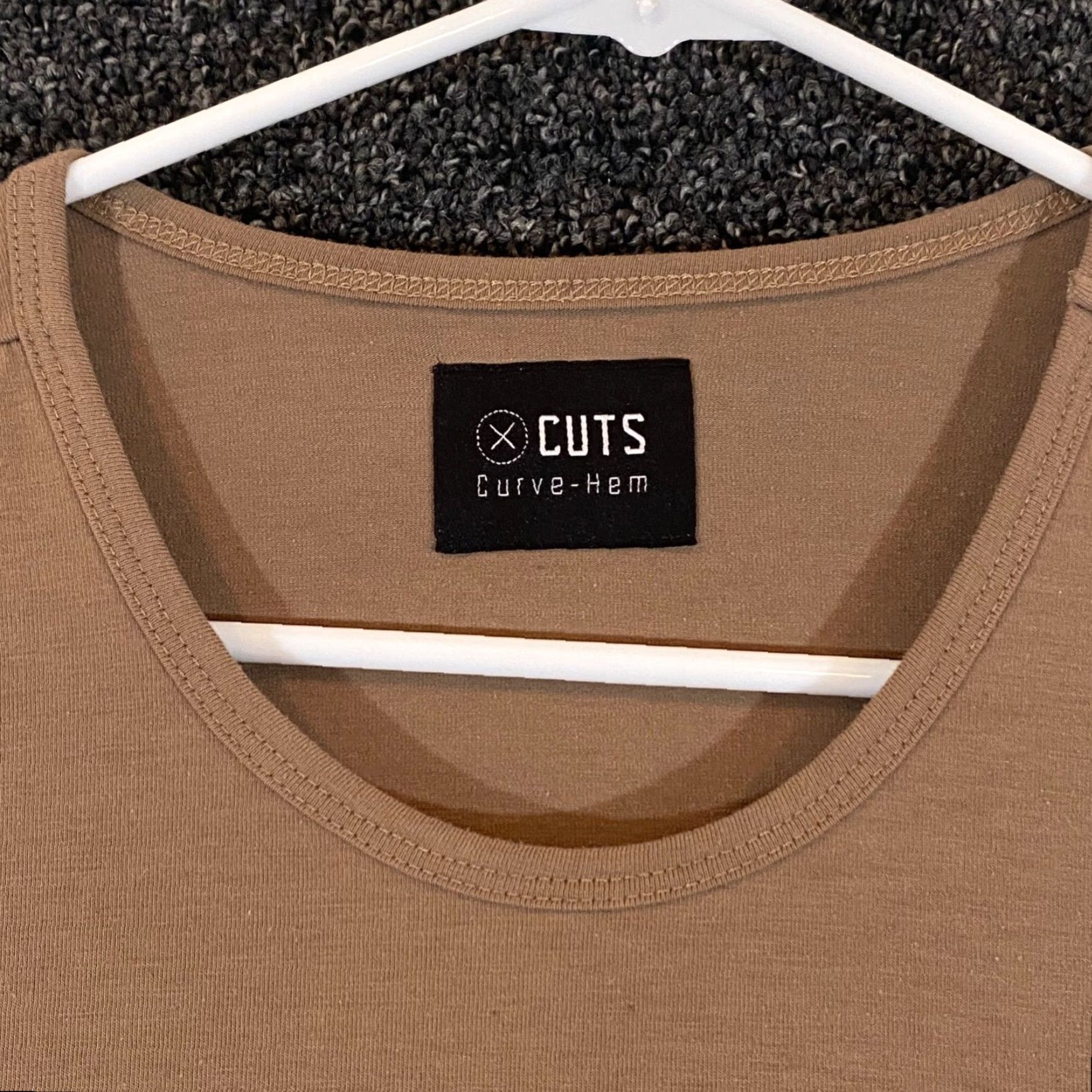 Cuts Cuts Shirt Mens 2XL Brown Blue Short Sleeve T-Shirt Casual Drop Curve-Hem Logo Top Size US XXL / EU 58 / 5 - 2 Thumbnail