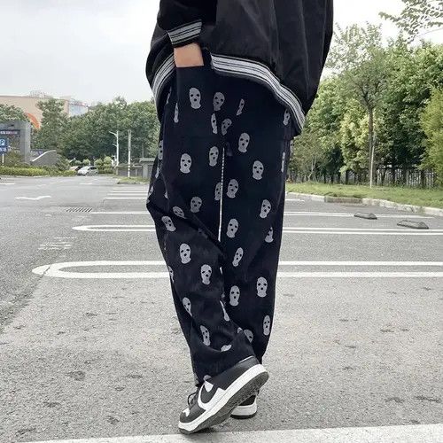 image of Vintage Korean Style Men's Cargo Pants in Black (Size 32)