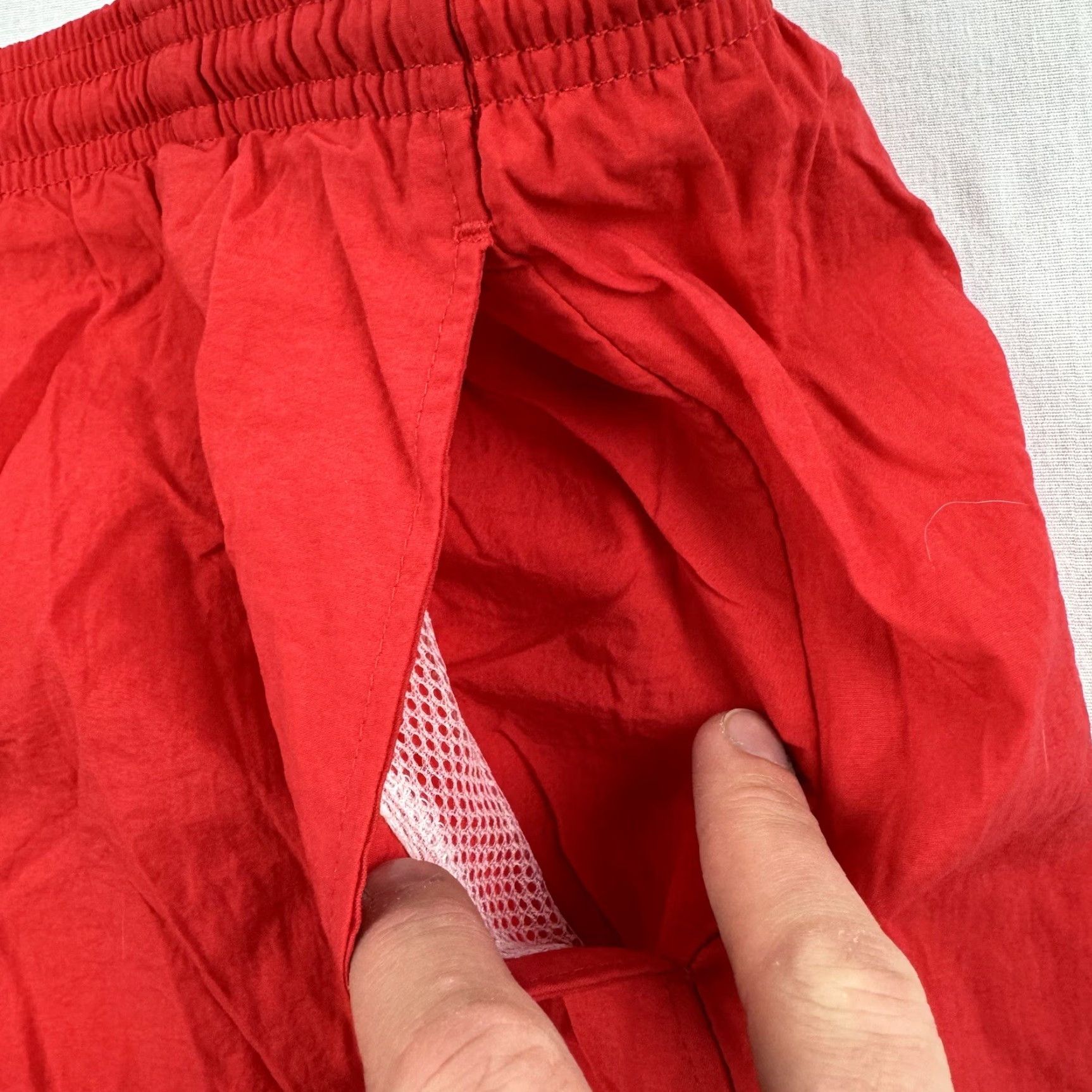 Nike VINTAGE Nike Swim Trunks Adult L Red Beach 90s Logo Trunks Mens Size US 33 - 3 Thumbnail