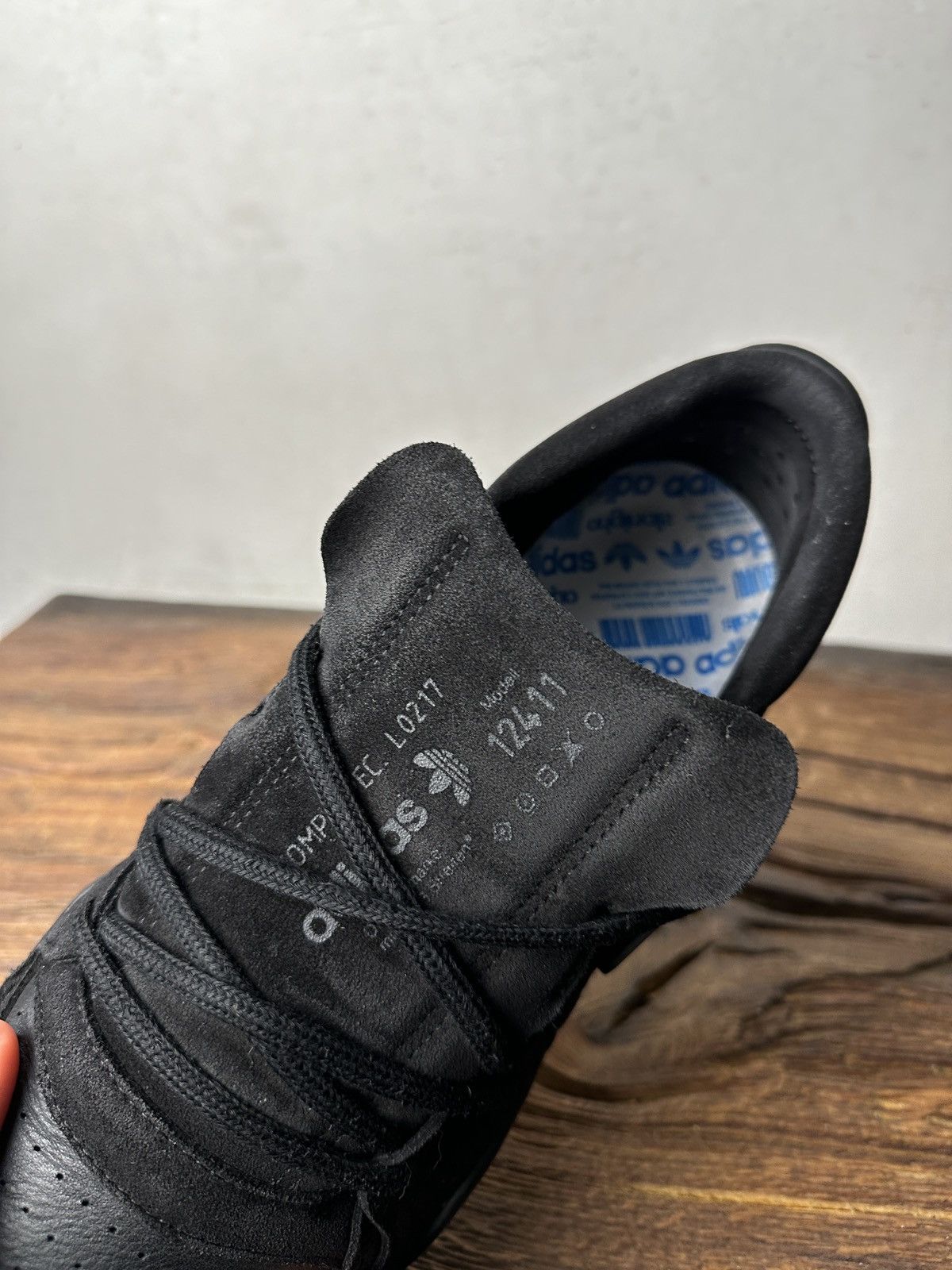 Adidas × Alexander Wang adidas AW BBall Lo Alexander Wang Core Black Size US 10.5 / EU 43-44 - 7 Thumbnail