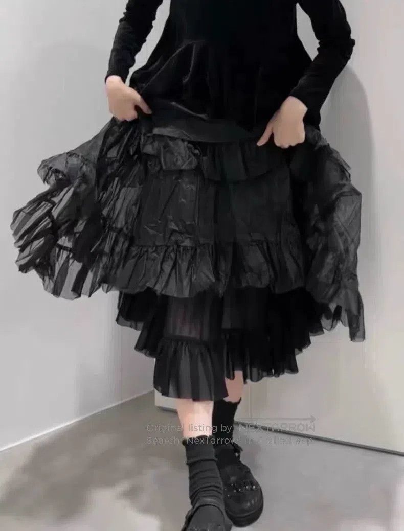 Comme des Garcons Comme Des Garcons size XS Crushed Tulle Skirt Size 22" - 5 Thumbnail