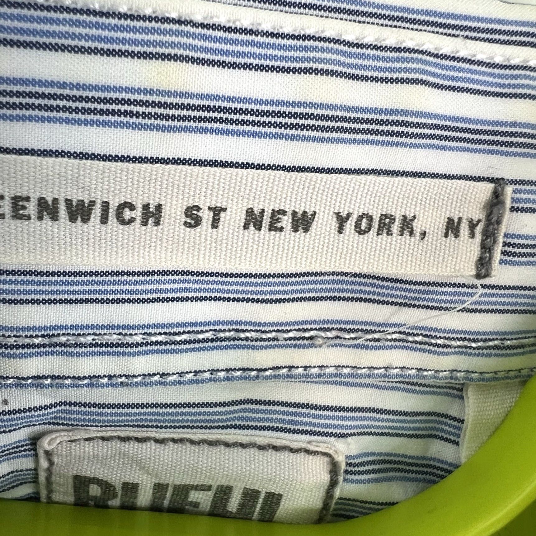 Vintage VINTAGE Ruehl Men's Button-Up Shirt Long Sleeve Casual Office Wear Blue & White Stripes Size L Size US L / EU 52-54 / 3 - 4 Thumbnail
