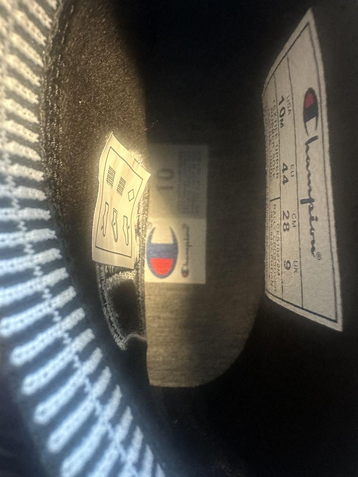 Champion Champion Size US 10 / EU 43 - 8 Thumbnail