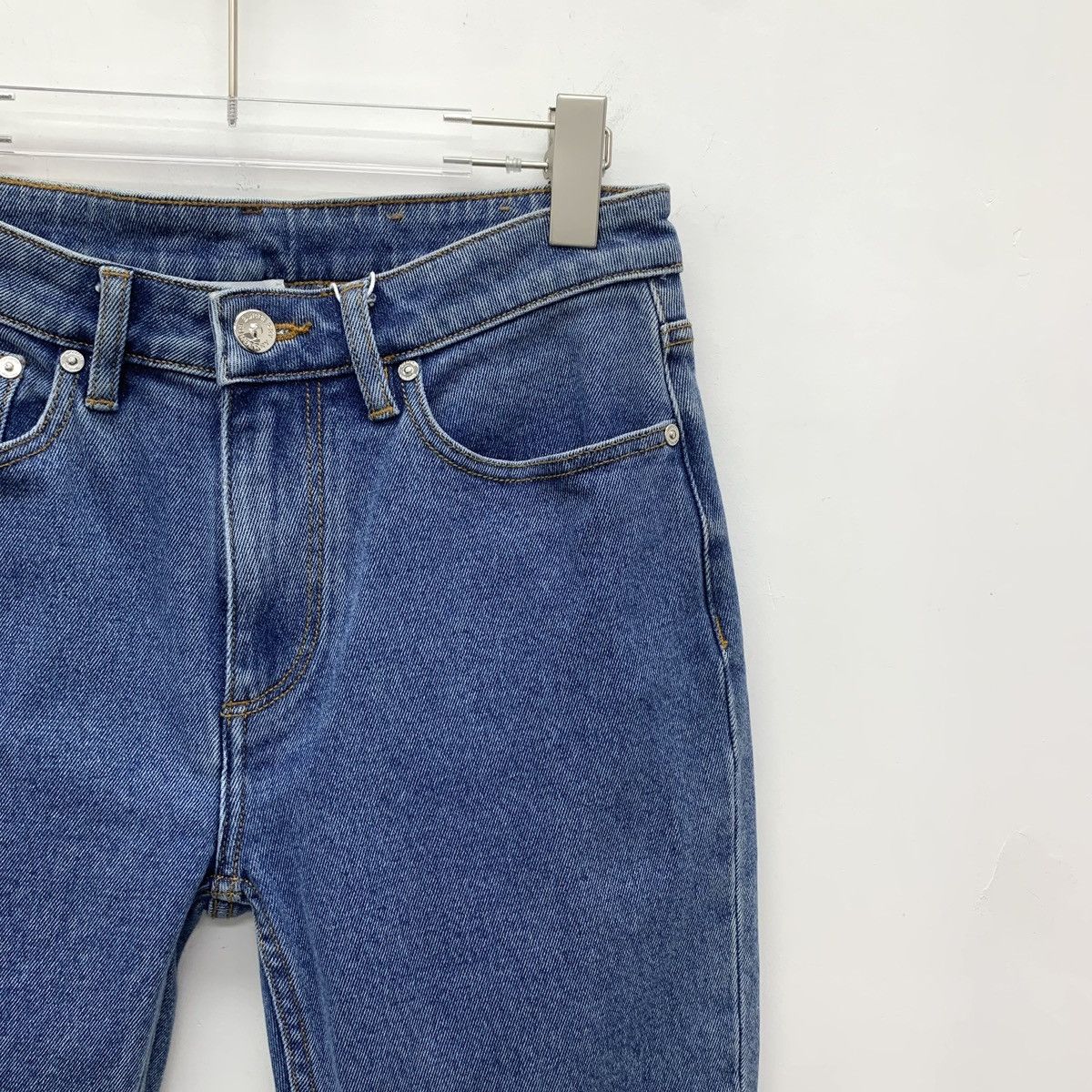 Burberry Burberry Navy Blue Cotton Denim Casual Pants K26WX Size 27" / US 4 / IT 40 - 3 Thumbnail