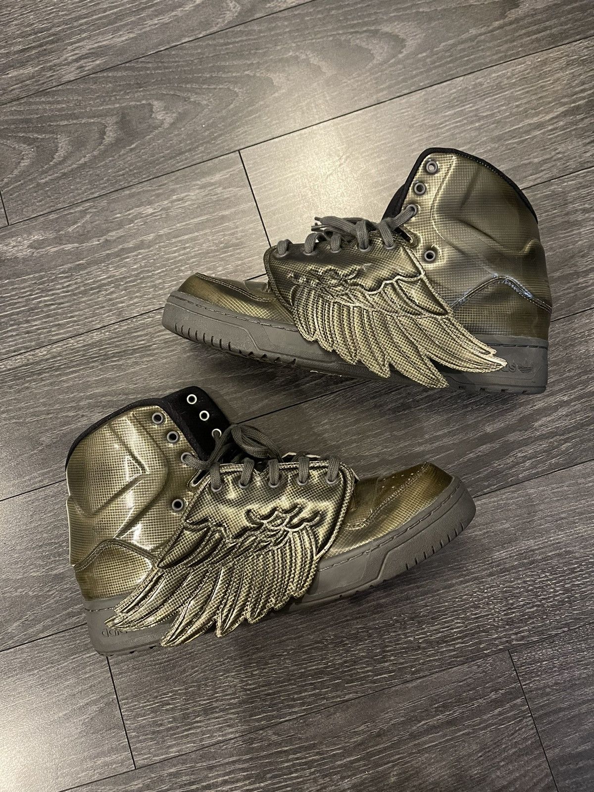 Adidas × Jeremy Scott Adidas X Jeremy Scott wings sneakers sz 12.5 Size US 12.5 / EU 45-46 - 6 Thumbnail