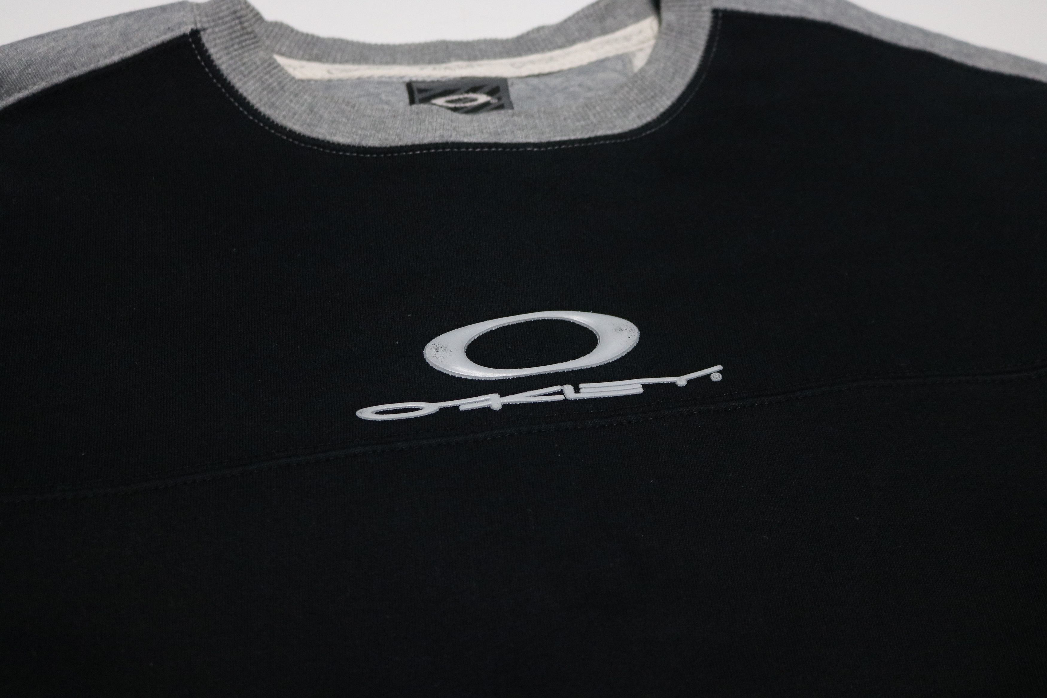 Oakley OAKLEY 00s Archive 3D Print Sweatshirt (2XL) Size US XXL / EU 58 / 5 - 3 Thumbnail