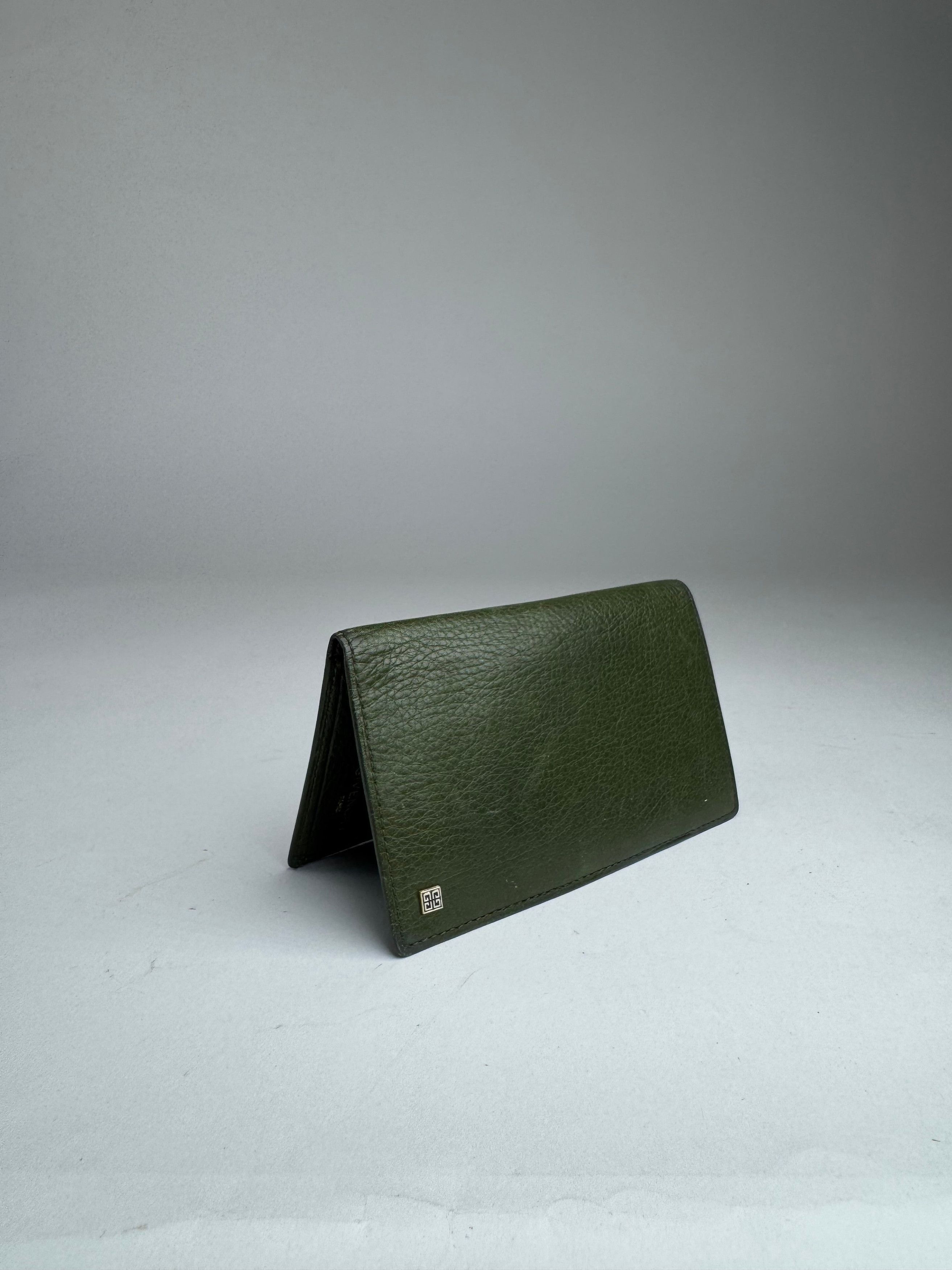 Givenchy Vintage Leather Card Holder Green Size ONE SIZE - 1 Thumbnail