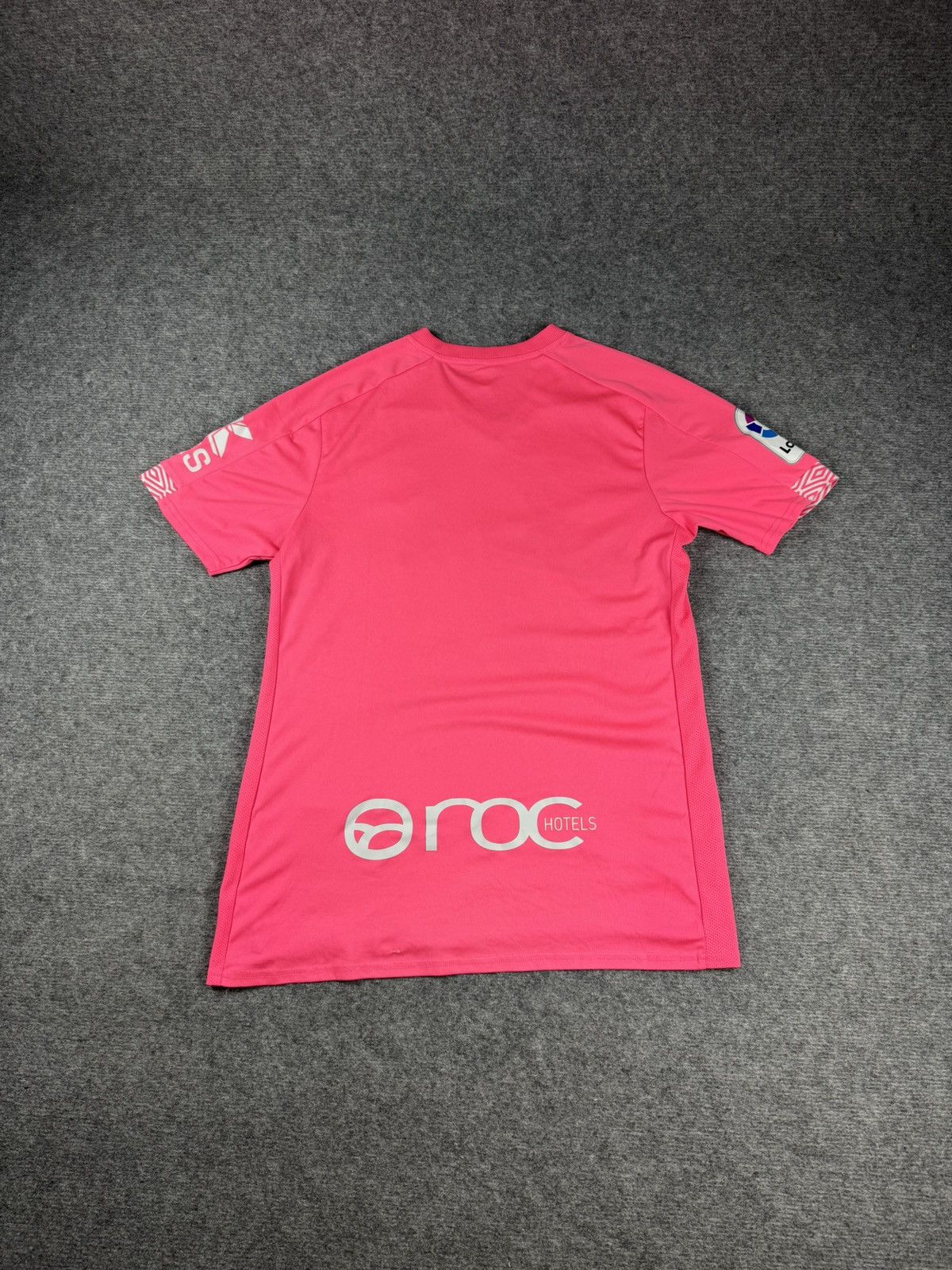 Umbro Umbro pink soccer jersey RCD Mallorca LaLiga Size US L / EU 52-54 / 3 - 10 Thumbnail