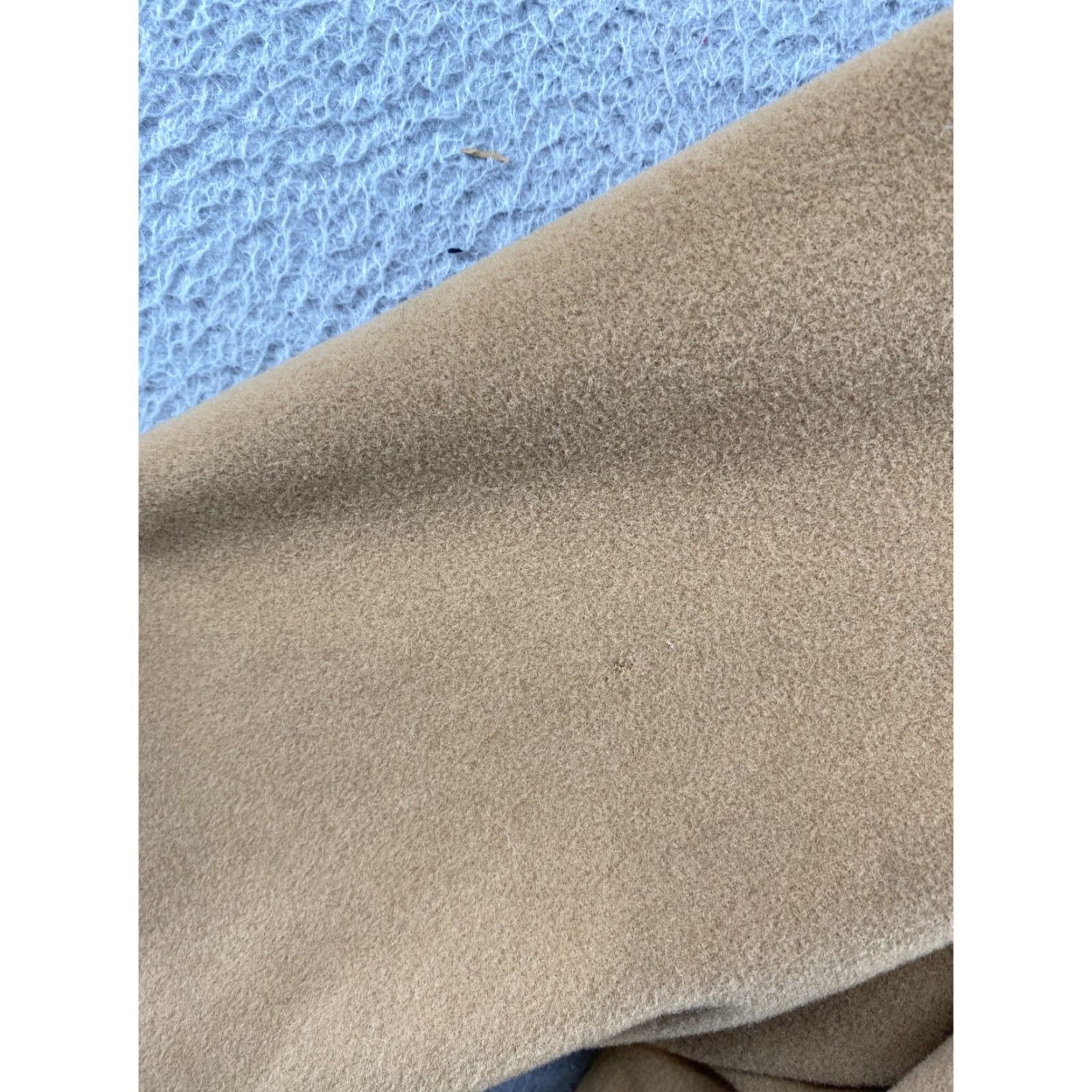 Vintage Rafaella Women’s Beige Wool Blend Lined Blazer Jacket Size 10 Jacket Blazer Womens Beige Wool Blend Lined Blazer Size L / US 10 / IT 46 - 3 Thumbnail