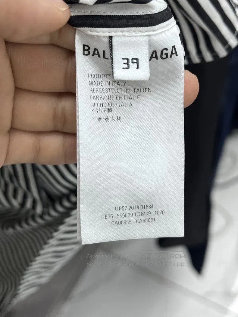 Balenciaga Balenciaga size 39 Embroidered 'In Love' Striped Shirt Jac Size US S / EU 44-46 / 1 - 4 Thumbnail