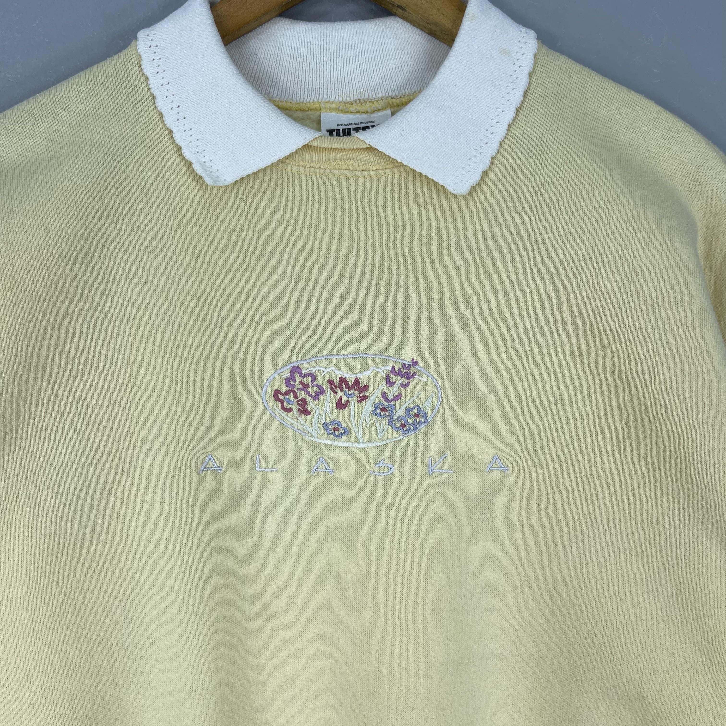 Vintage Vintage ALASKA Spellout Distressed Collared Sweatshirt Size US M / EU 48-50 / 2 - 2 Thumbnail