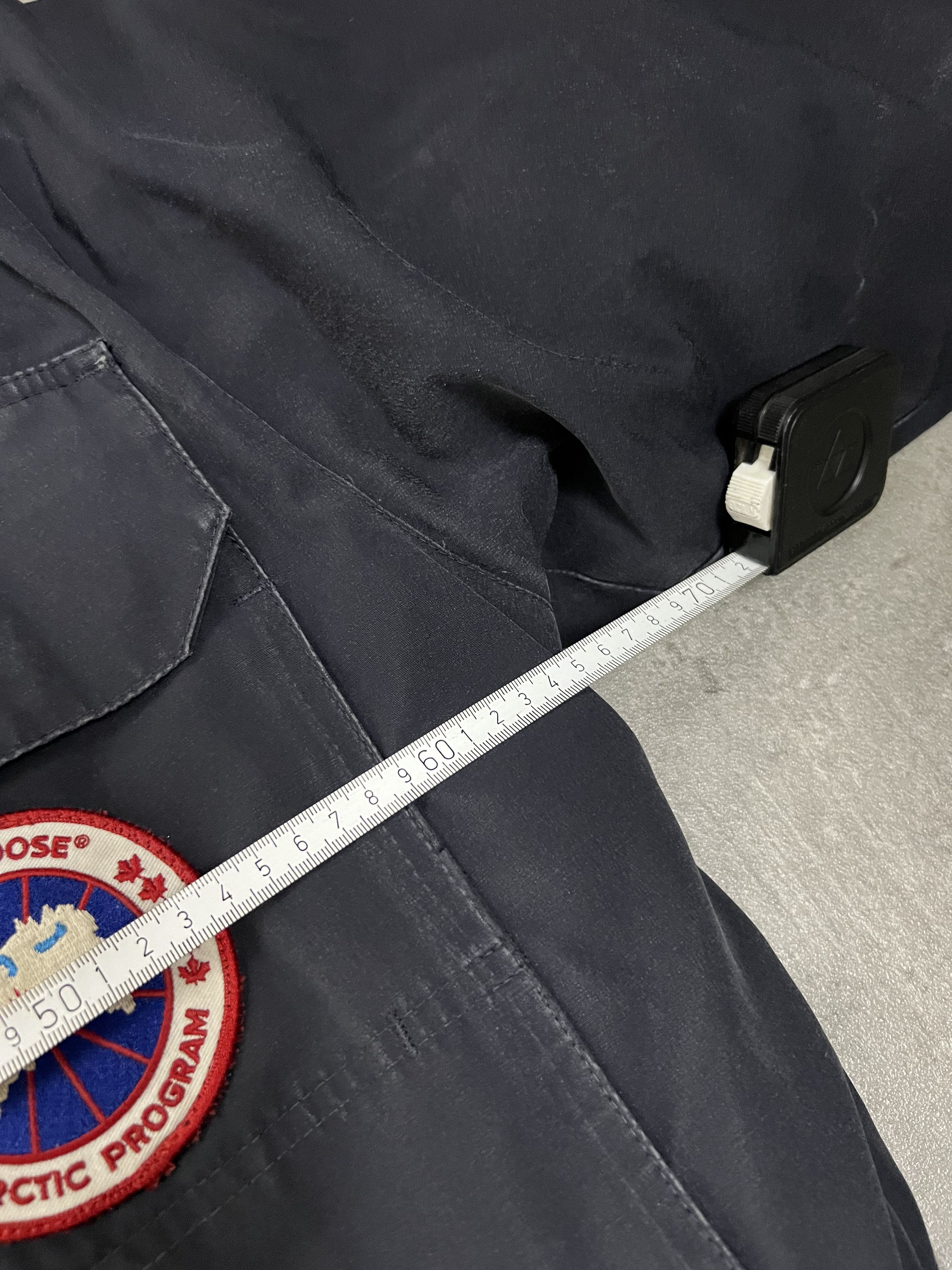 Canada Goose Canada Goose expidition parka size M-L Size US M / EU 48-50 / 2 - 14 Thumbnail