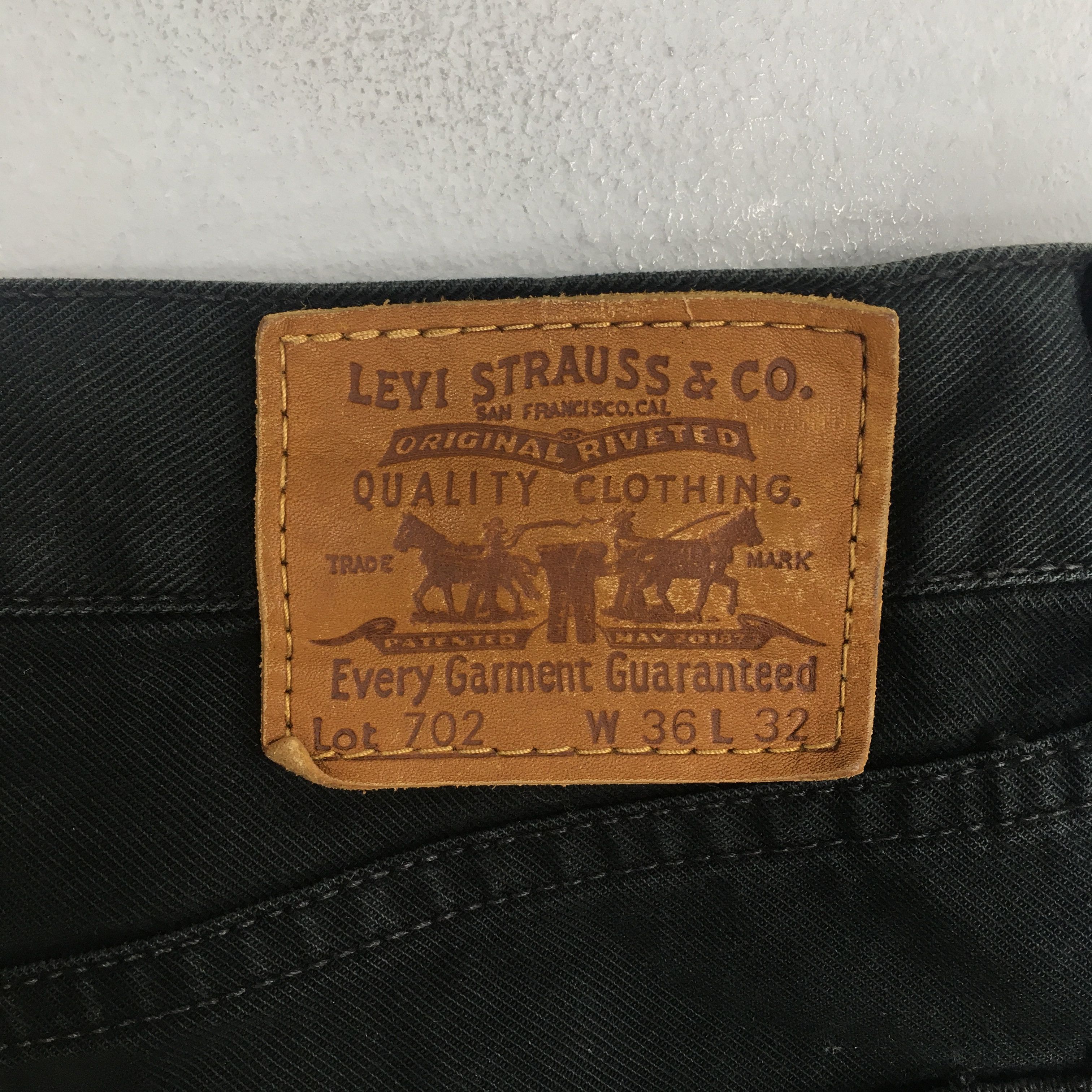 Levi's Size 34x30 Vintage Levis 702 LVC Slim Fit Jeans S2076 Size US 34 / EU 50 - 12 Thumbnail