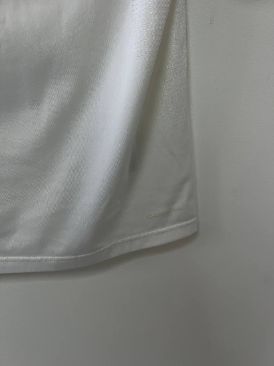 Adidas Real Madrid 2009/2010 Home Soccer Football Shirt Adidas M Size US M / EU 48-50 / 2 - 11 Thumbnail