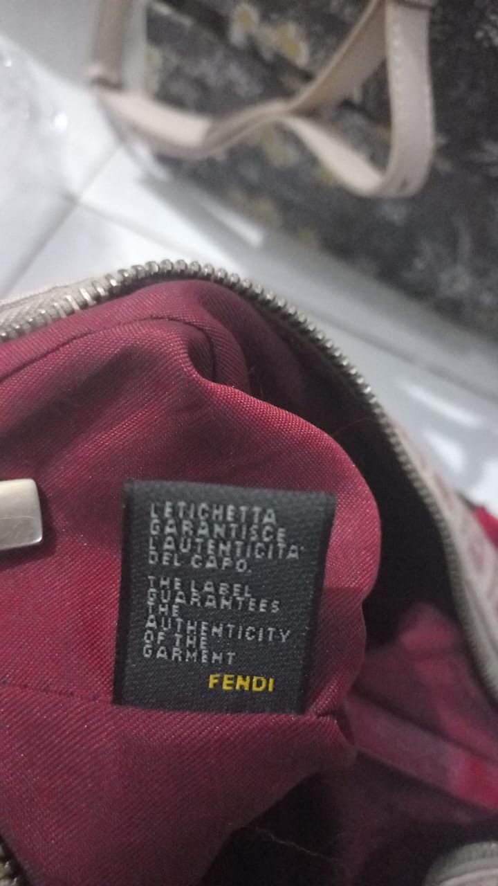 Paula Canovas del Vas fendi Size ONE SIZE - 4 Thumbnail