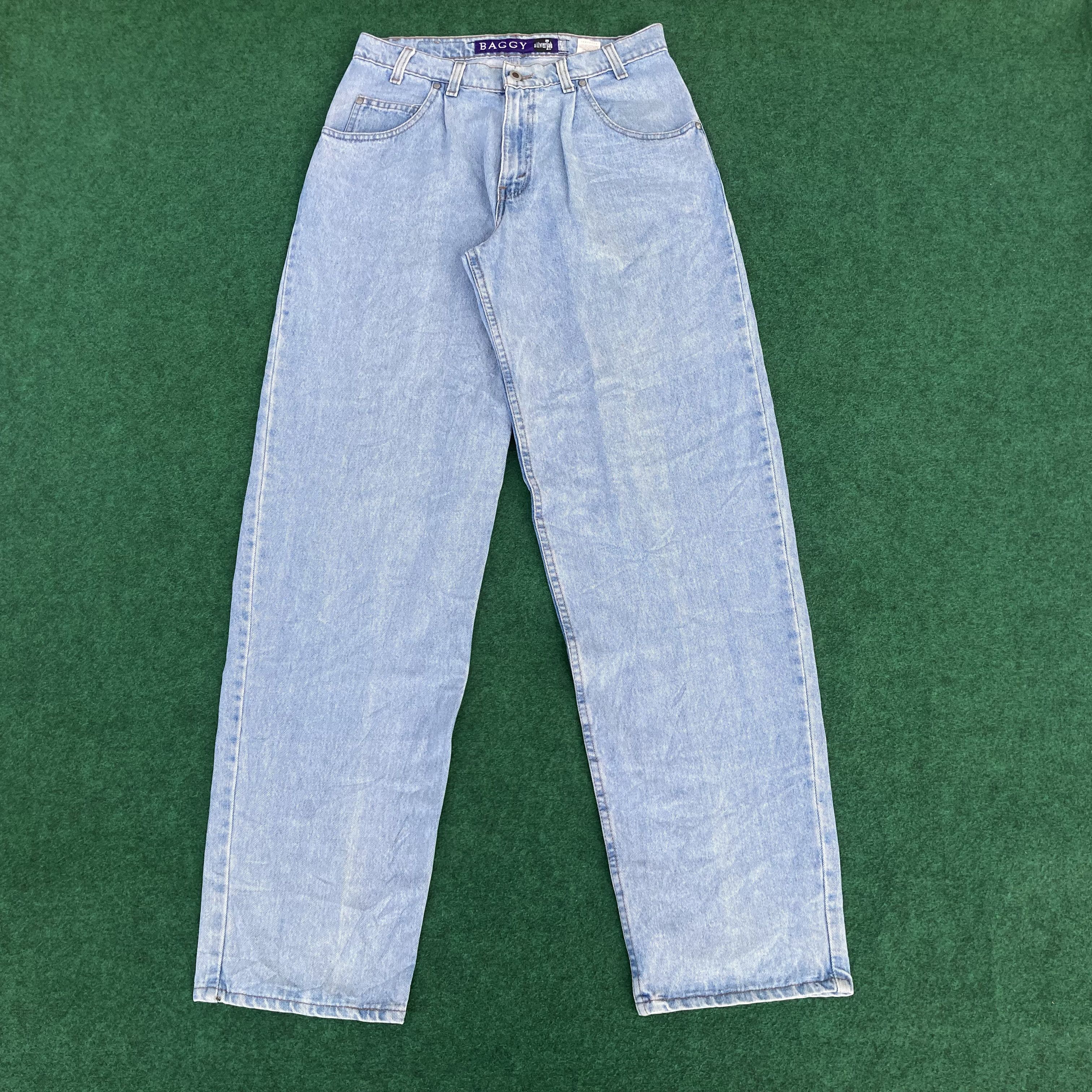 image of Avant Garde x Levis Vintage 90's Levis Silvertab Baggy Size 31 Jeans in Blue, Men's