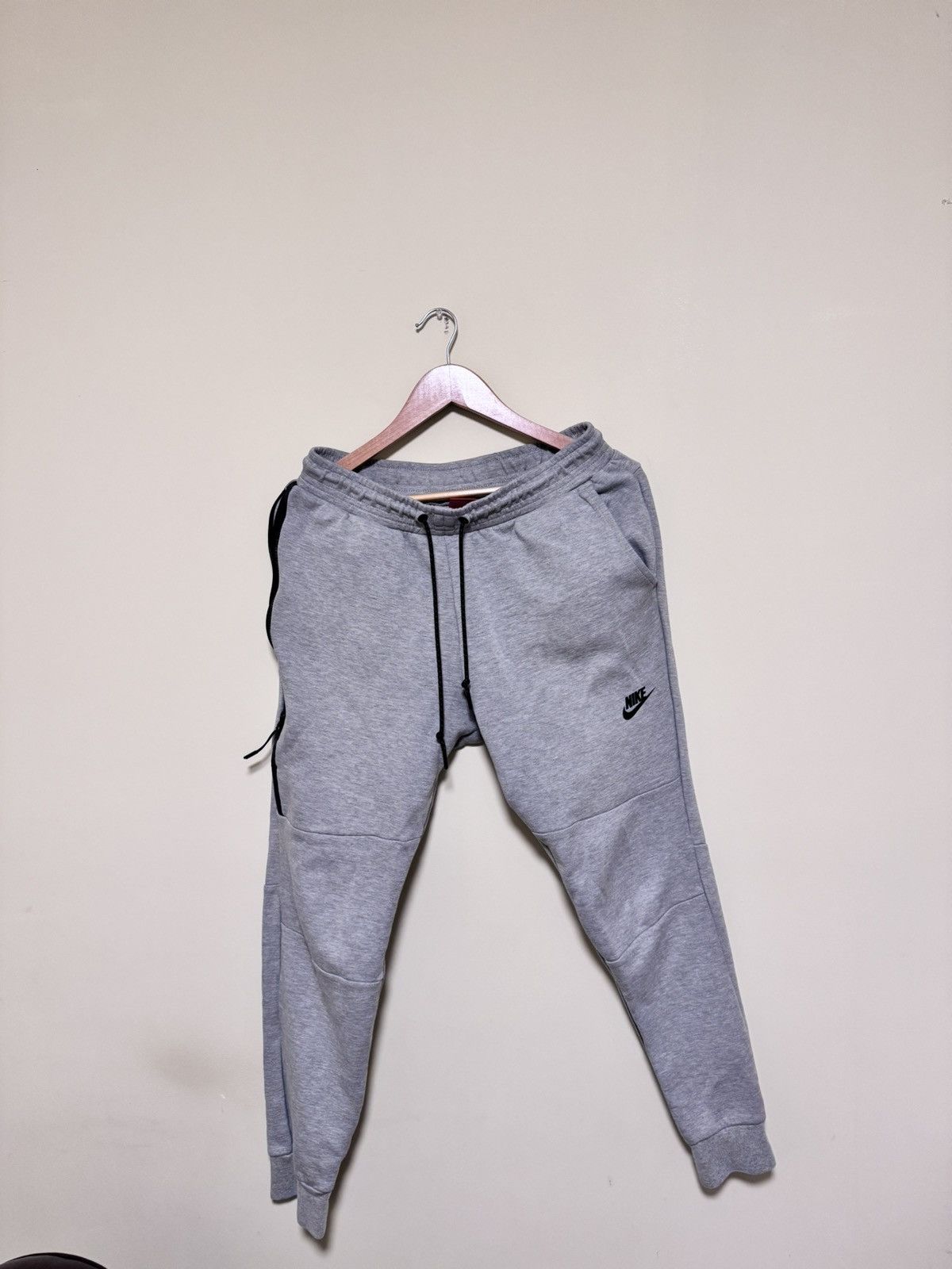 Nike Nike Sportswear Tech Fleece Joggers Grey Size US 34 / EU 50 - 1 Thumbnail