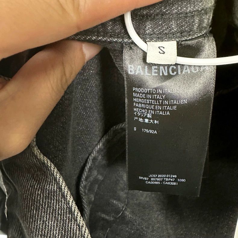 Balenciaga Balenciaga SS21 Smiley Face Printed Denim Jacket 2502-Next Size US XS / EU 42 / 0 - 6 Thumbnail