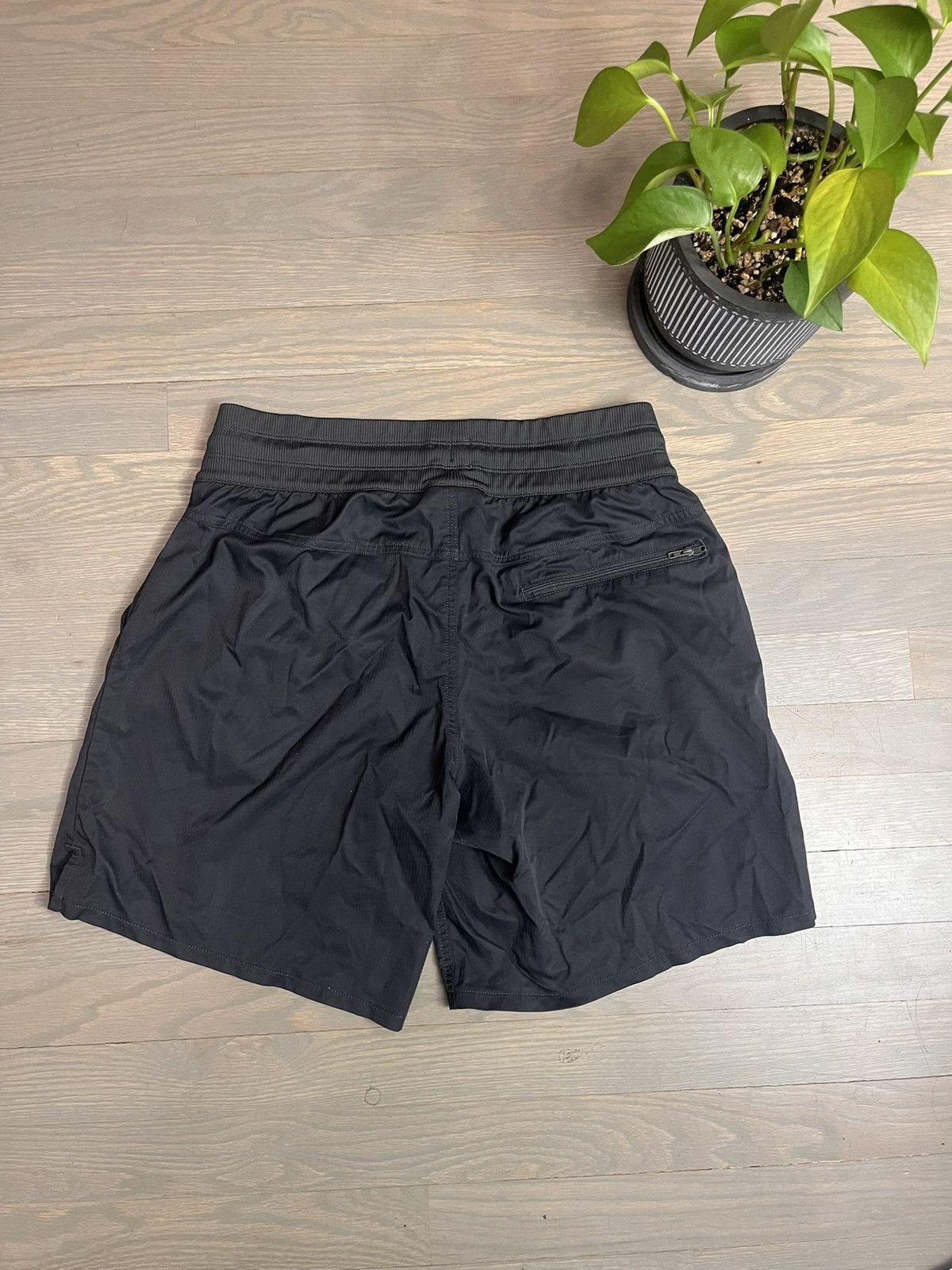The North Face TheNorthFace workout shorts. Size 30" / US 8 / IT 44 - 4 Thumbnail