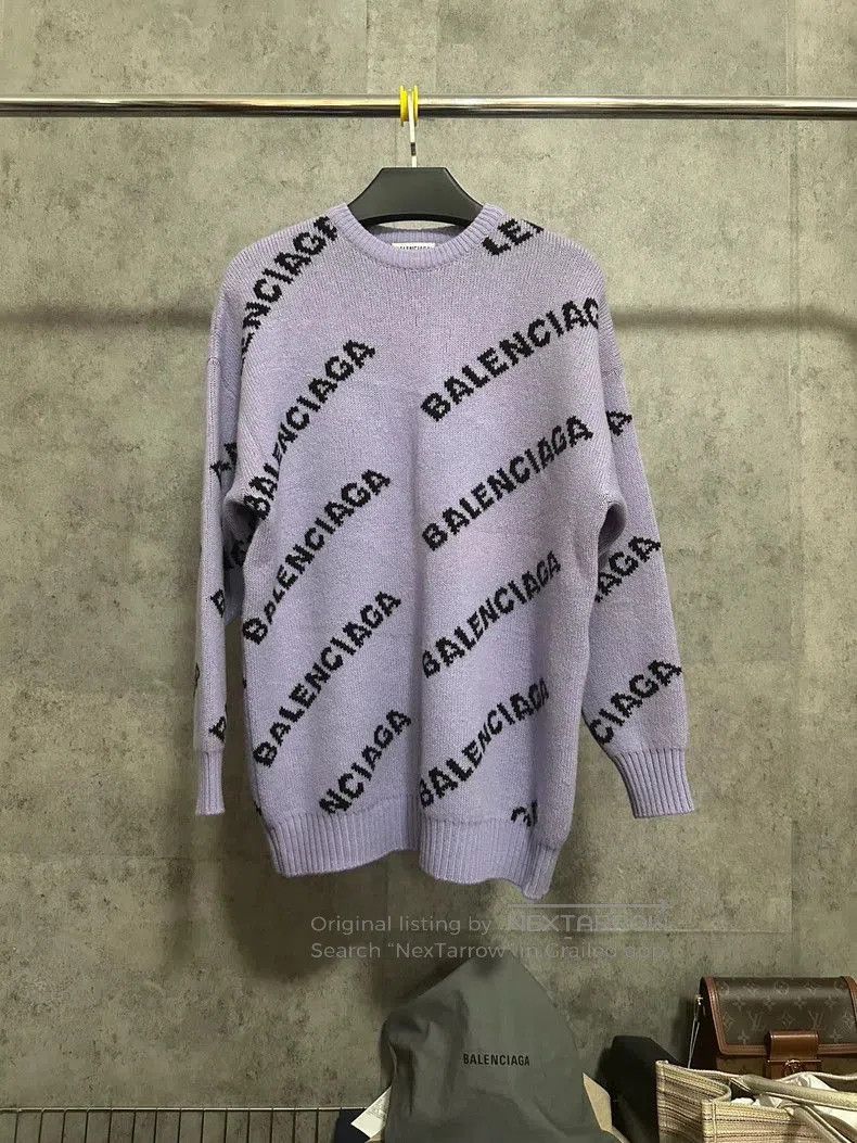 Balenciaga Balenciaga Logo All-Over Print Knit Sweater Lavender XS. Size US XS / EU 42 / 0 - 1 Thumbnail