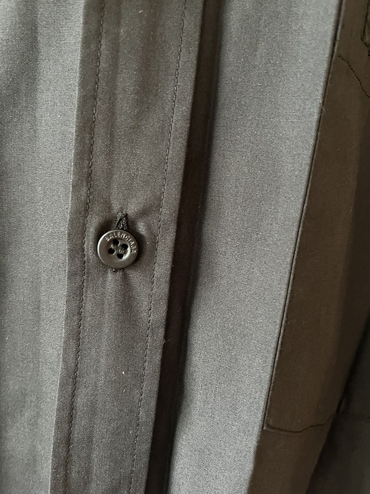Balenciaga SS20 Pleated shirt Size US M / EU 48-50 / 2 - 5 Thumbnail
