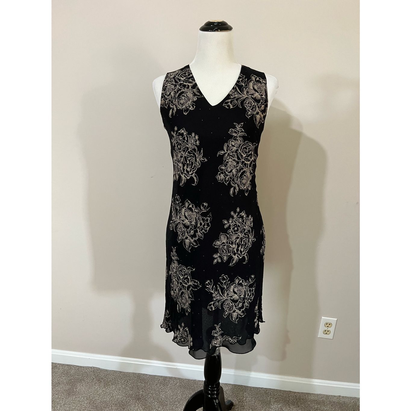 Other Lapis women Dress Silk Black Floral size S Size S / US 4 / IT 40 - 1 Thumbnail