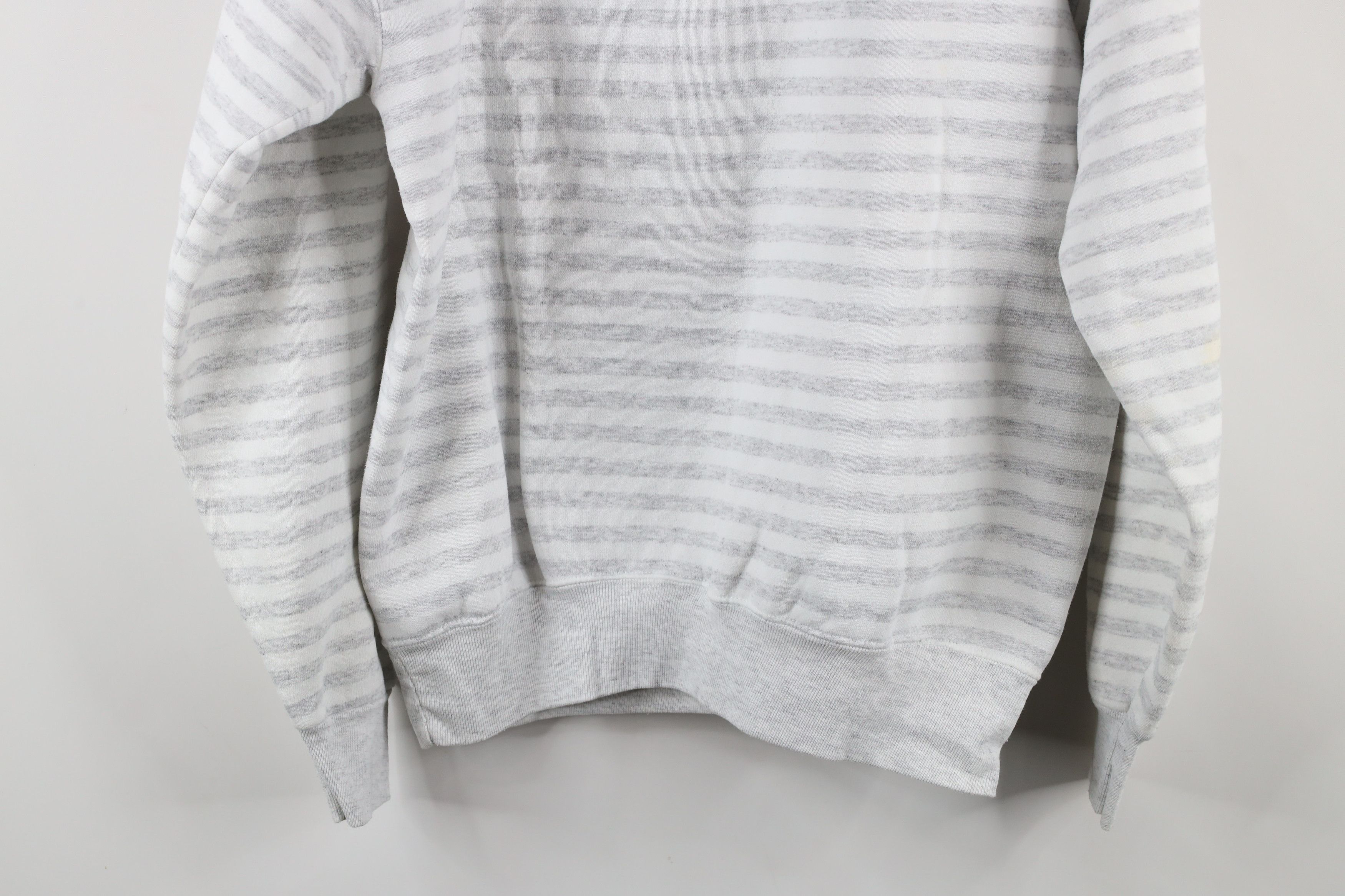 Vintage Vintage 90s Streetwear Deep Lake Michigan Sweatshirt USA Size US L / EU 52-54 / 3 - 12 Thumbnail