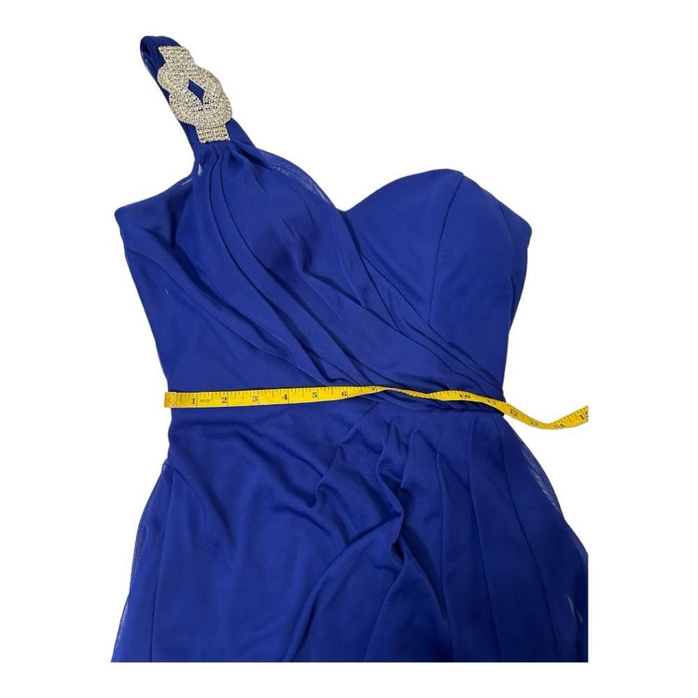 Designer Xscape l One Shoulder Ruched Evening Gown Size 8 Size M / US 6-8 / IT 42-44 - 7 Thumbnail