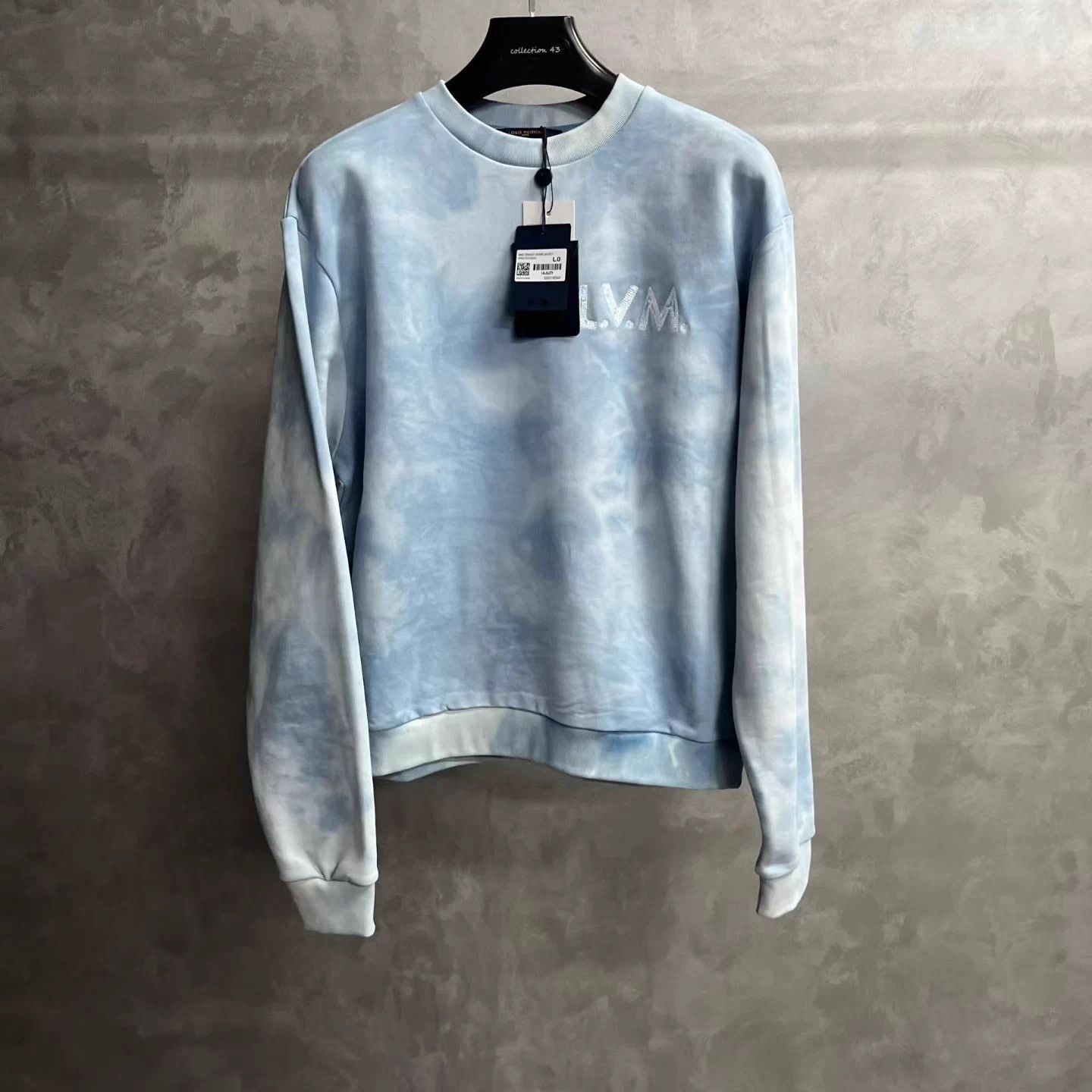 Louis Vuitton LV 26 New Tie-Dye Crew Rib Collar Logo Sweater M/L Size US M / EU 48-50 / 2 - 1 Thumbnail