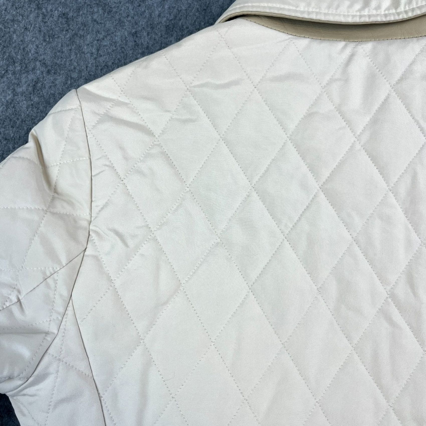 Loro Piana Loro Piana Womens Quilted Jacket Cream 44 UK 10 Italy Made Storm System Twenty K Jacket Womens Regular Cream Beige Pockets Size L / US 10 / IT 46 - 7 Thumbnail