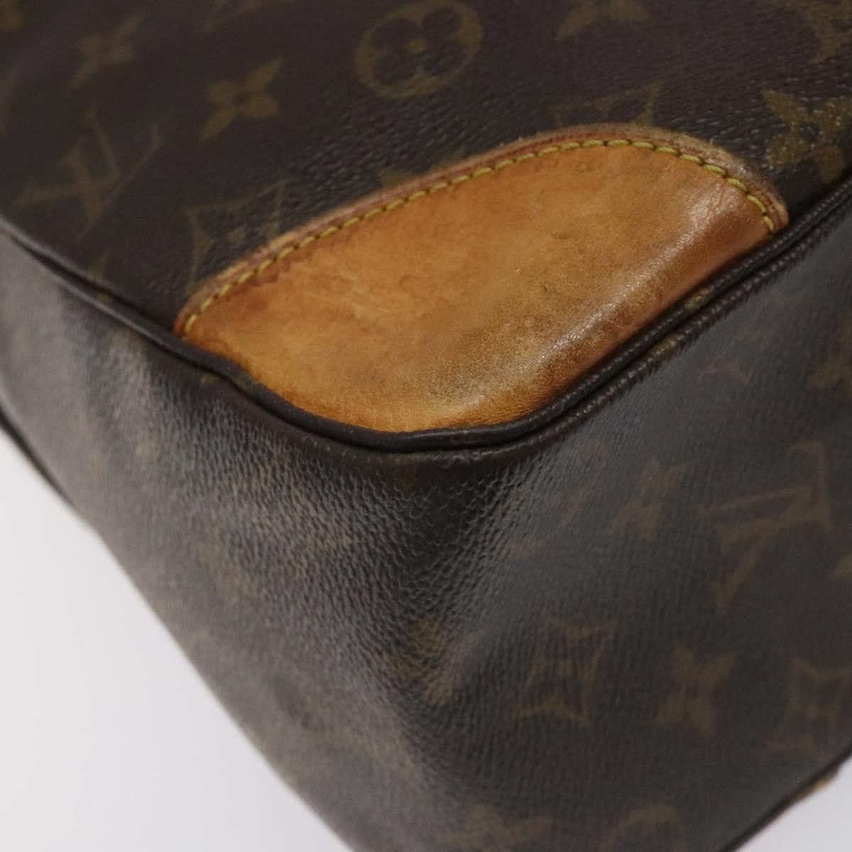 Louis Vuitton LOUIS VUITTON Monogram Boulogne 35 Shoulder Bag M51260 Size ONE SIZE - 15 Thumbnail