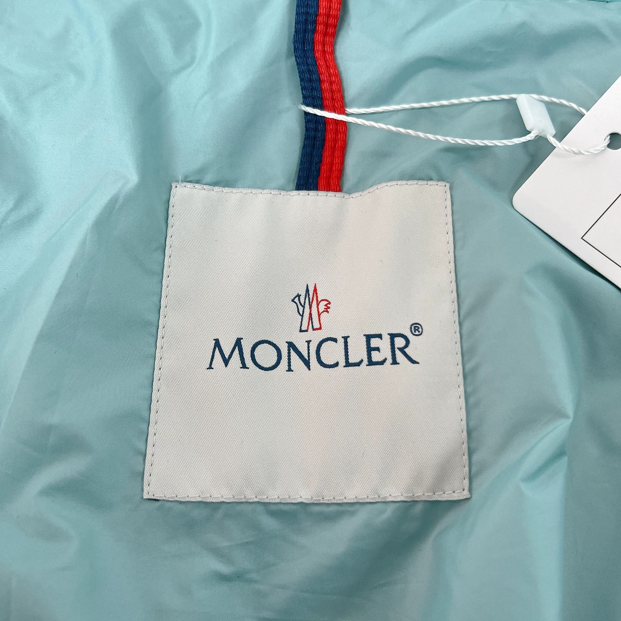 Moncler Moncler green nylon jacket size 1 Size S / US 4 / IT 40 - 7 Thumbnail