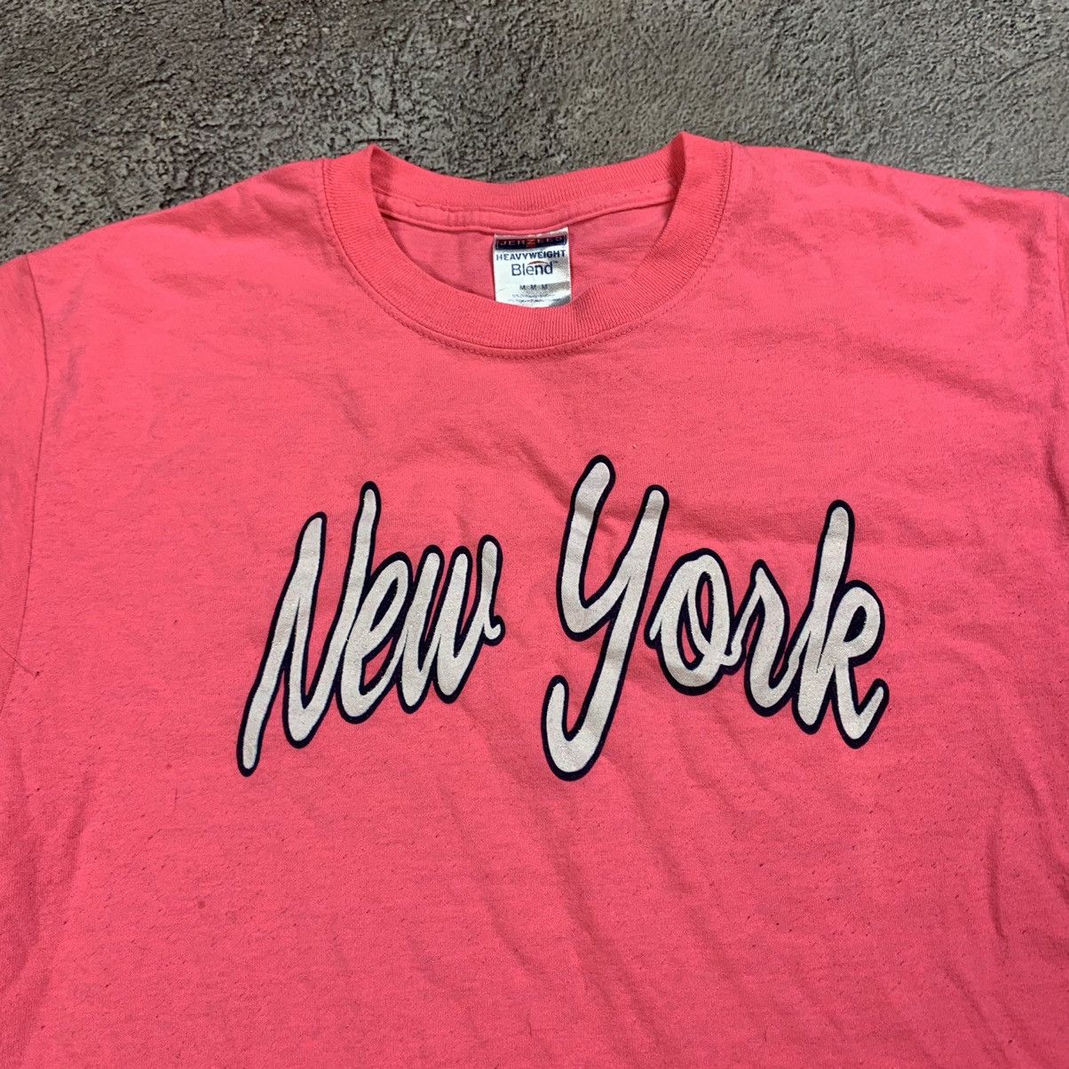 Vintage Vintage Y2K New York Graphic Tee Pink Streetwear 90s Baggy M Size US M / EU 48-50 / 2 - 3 Thumbnail