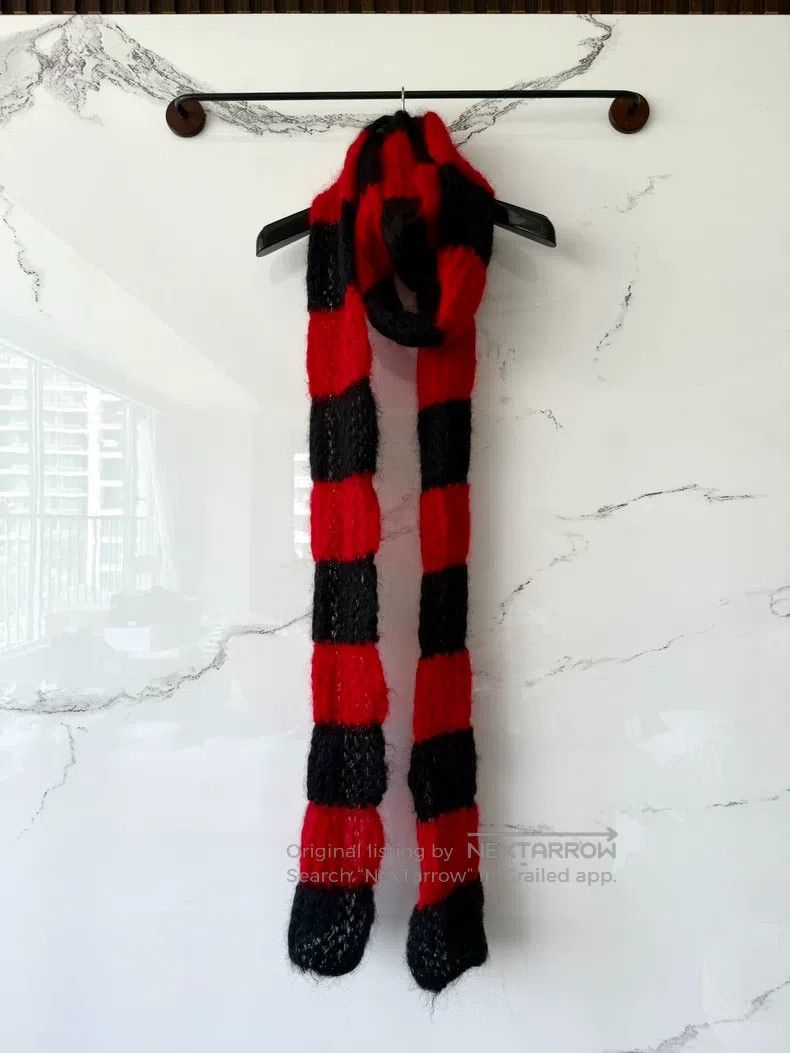 Saint Laurent Paris Saint Laurent Paris Black and Red Fuzzy Caterpillar Scarf Size ONE SIZE - 1 Thumbnail