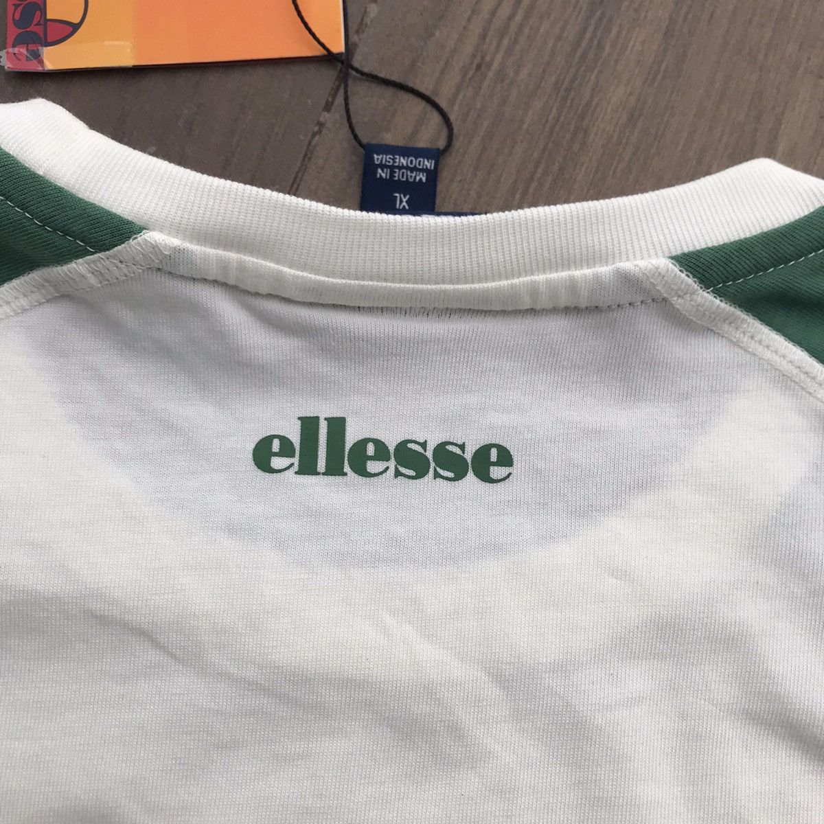 Ellesse Ellesse Italia Originals Raglan Tshirt tee shirt white beige Size US XL / EU 56 / 4 - 16 Thumbnail