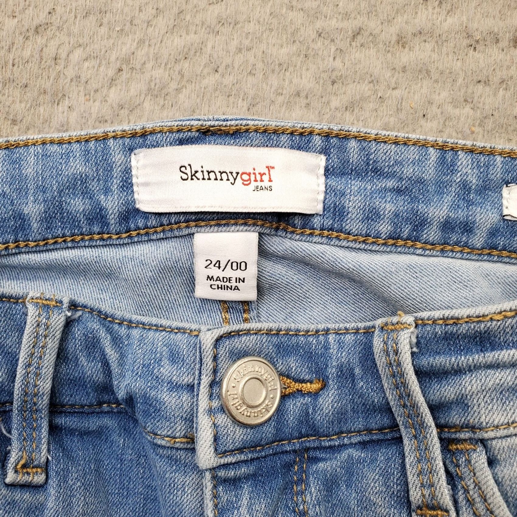Denime Skinnygirl Womens Size 24 Jeans Blue Denim Faded Rhinestone Straight Leg Celeste Ankle Jeans Size 42" / US 20 - 7 Thumbnail