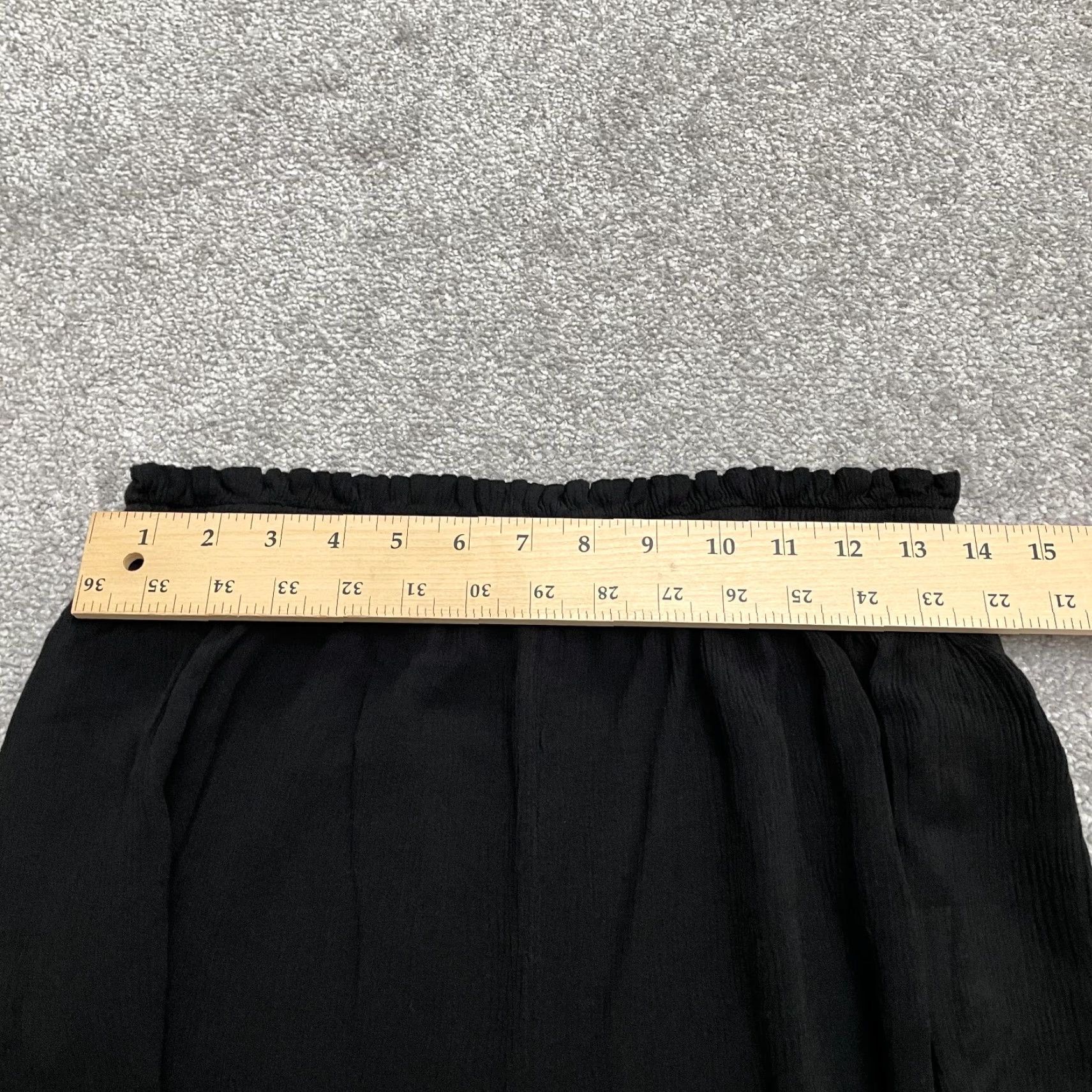 Forever 21 FOREVER 21 + Wide Flare Cropped Pants Women Plus 1X Black Elastic Waist Pull On Casual 28 Inseam 25 In Knit Rayon Flared Pant Size 40" / US 18 - 6 Thumbnail