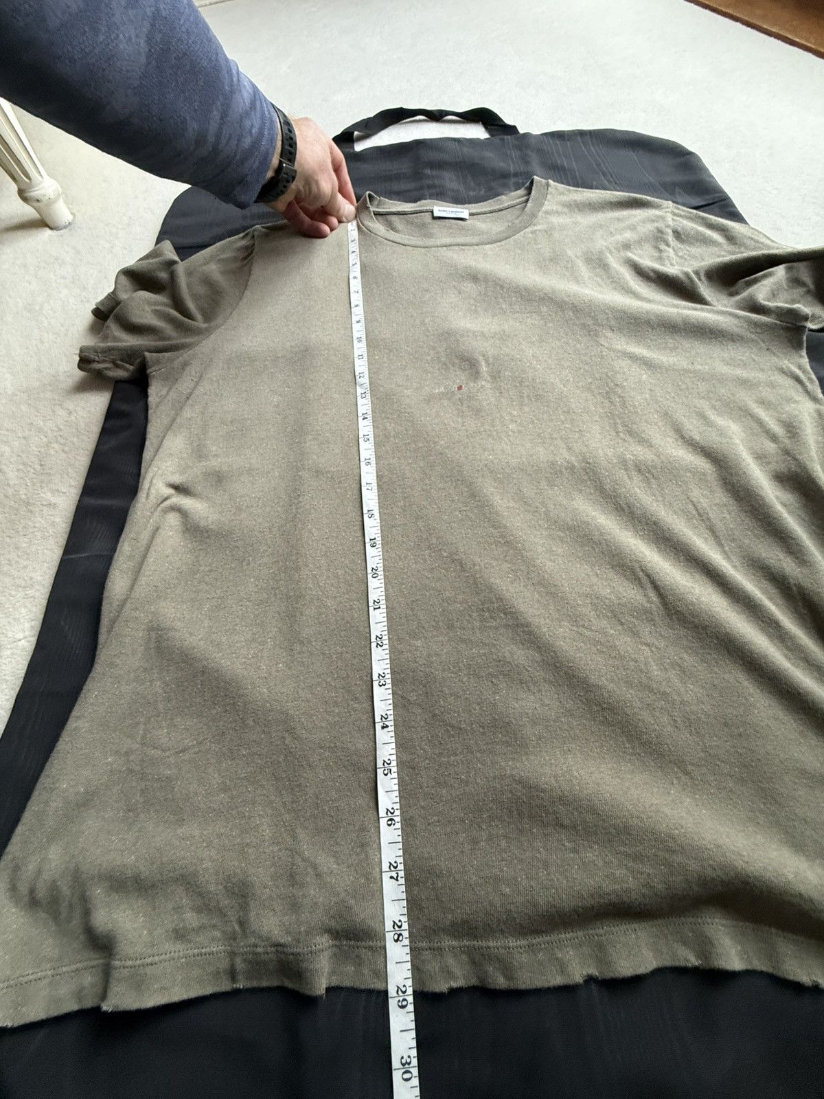 Saint Laurent Paris SS19 Saint Laurent Rive Gauche logo khaki T shirt grail Size US XL / EU 56 / 4 - 7 Thumbnail