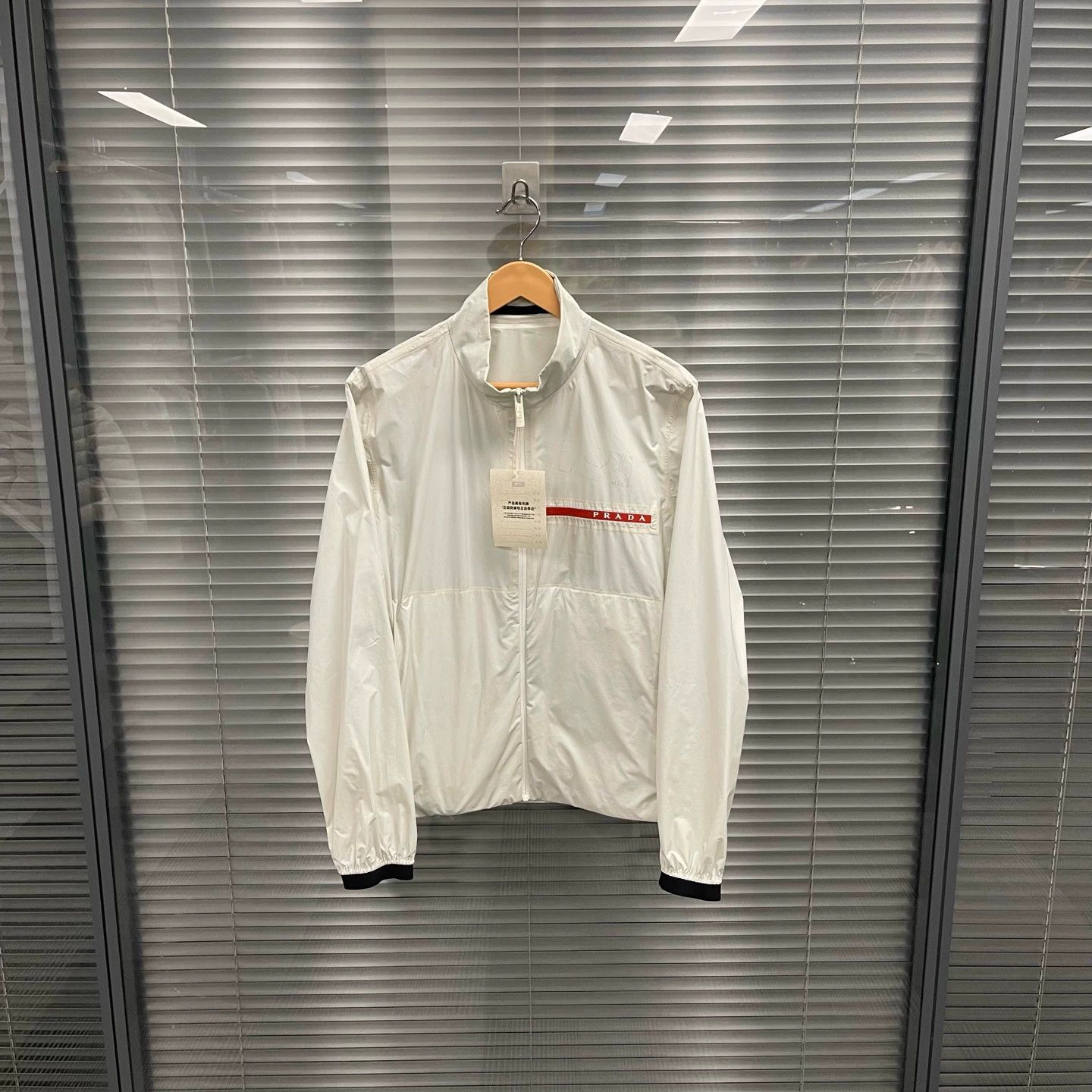 Prada Prada Red Label Nylon Jacket 44 Size US S / EU 44-46 / 1 - 1 Thumbnail