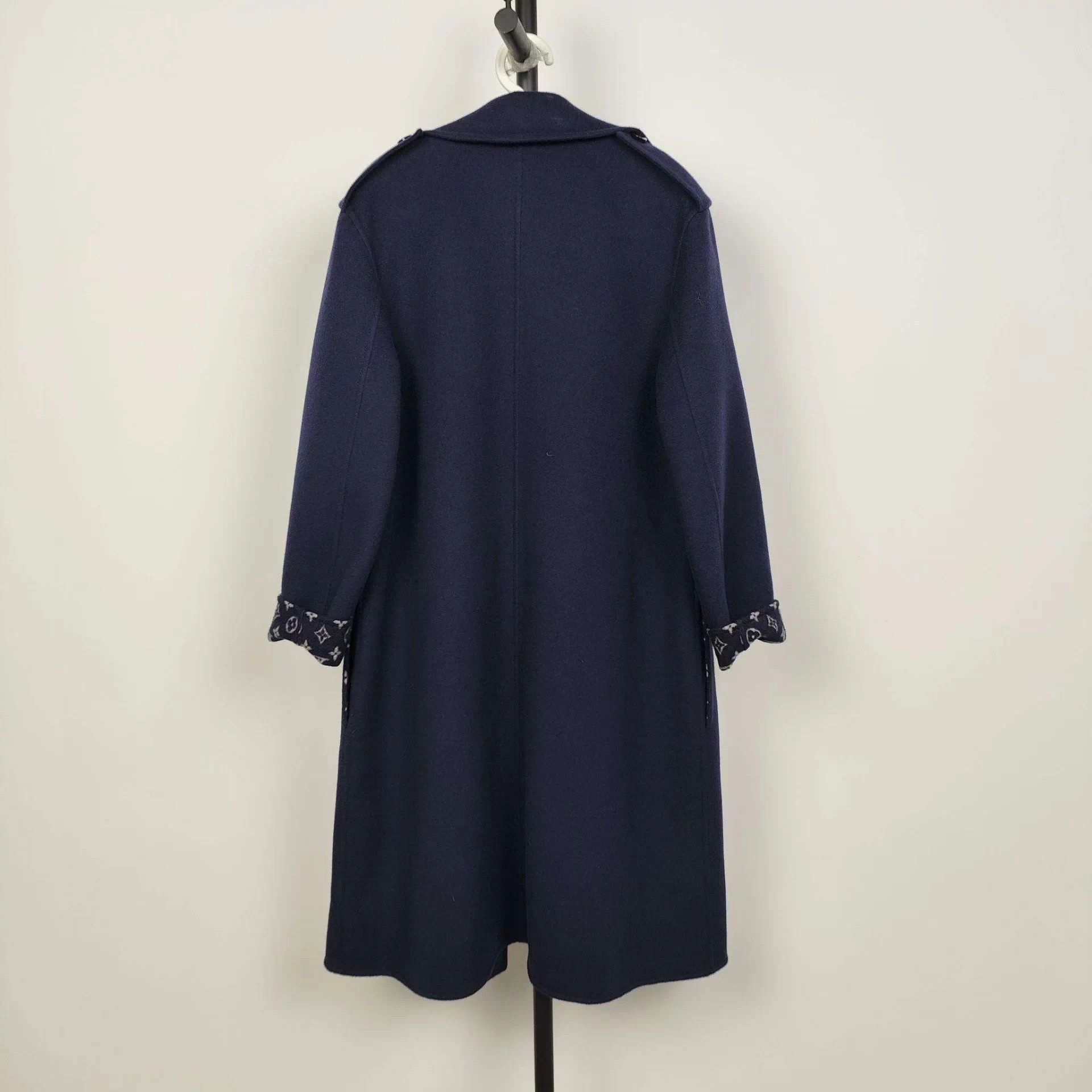 Louis Vuitton Louis Vuitton wool-print coat 40 navy A no accessories Size XS / US 0-2 / IT 36-38 - 2 Thumbnail