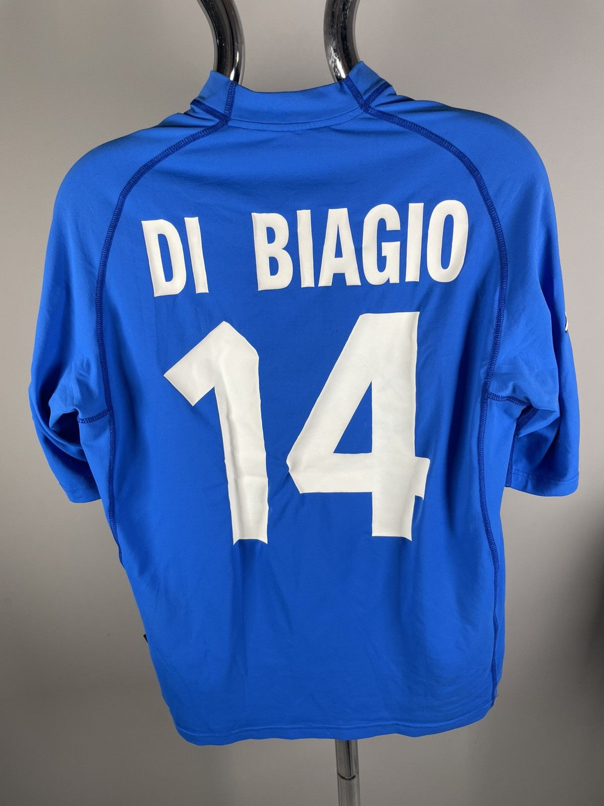 Vintage Italy Football Shirt 2000-2002 Home