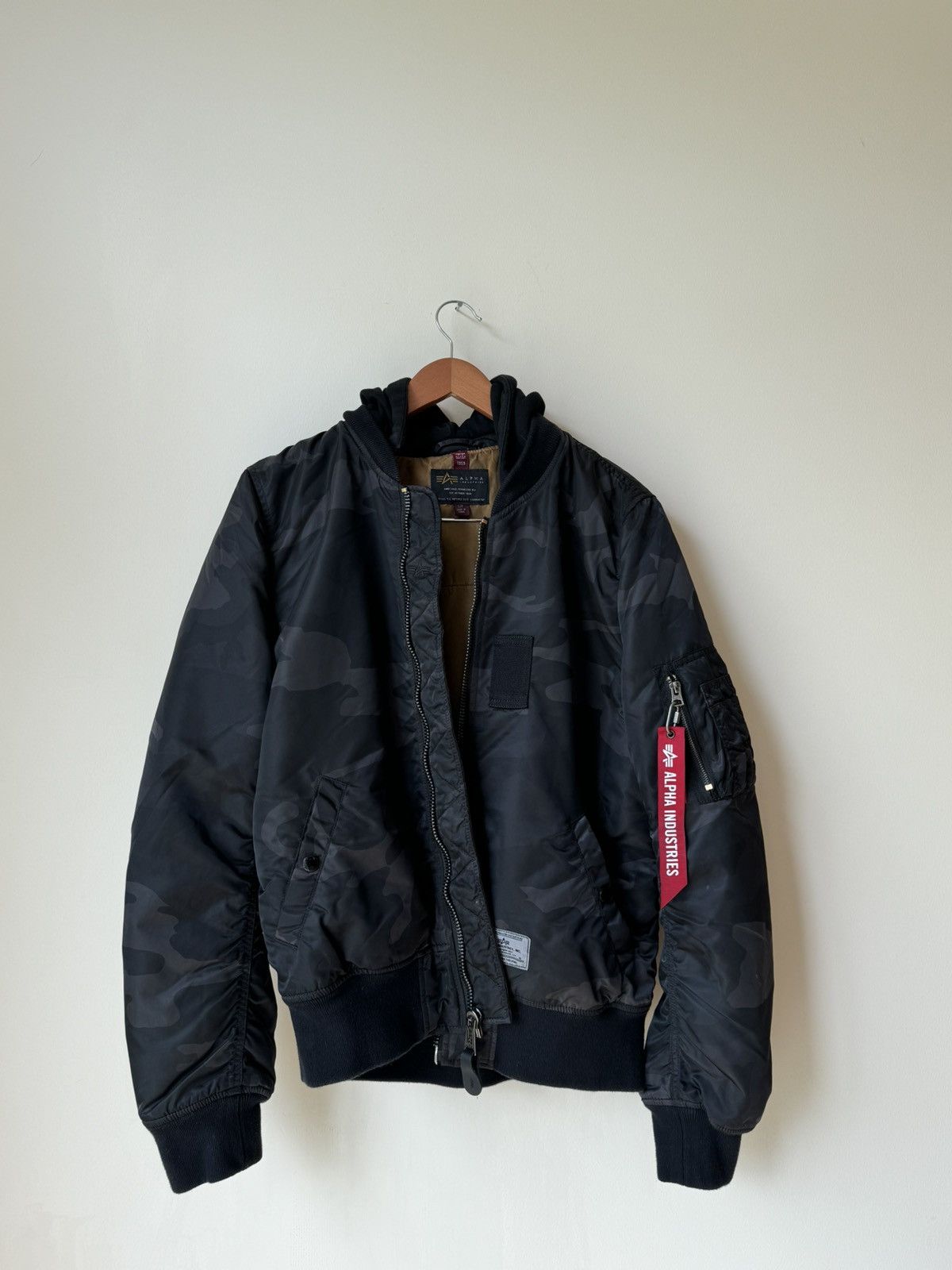 Alpha Industries Alpha Industries MA-1 Hooded bomber jacket | Grailed