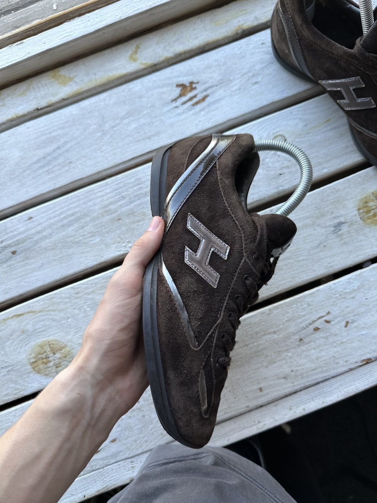 Hogan 🚨HOGAN REBEL LOW SNEAKERS BIG LOGO Y2K BROWN RARE LUXURY Size US 8 / IT 38 - 2 Thumbnail