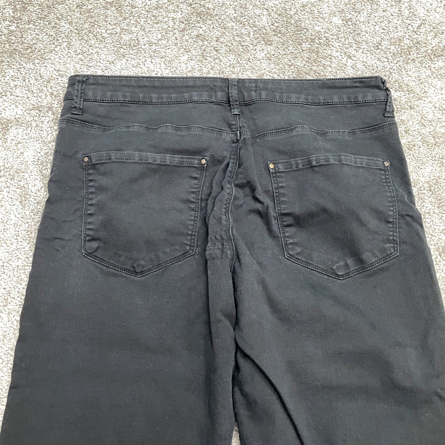 Forever 21 FOREVER 21 Jeans Skinny Black High Rise Denim Womens 29 Regular 32x28 Distressed Stretch Pockets Baggy-? Size 29" - 4 Thumbnail