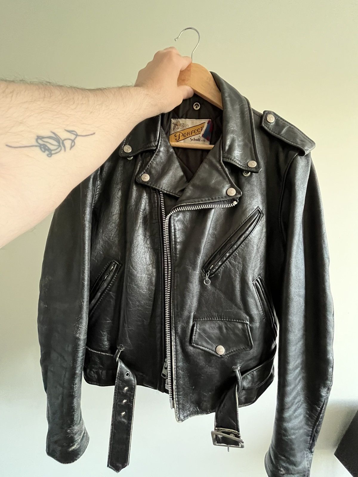 image of Vintage Schott Perfecto Leather Jacket in Black, Men's (Size Small)