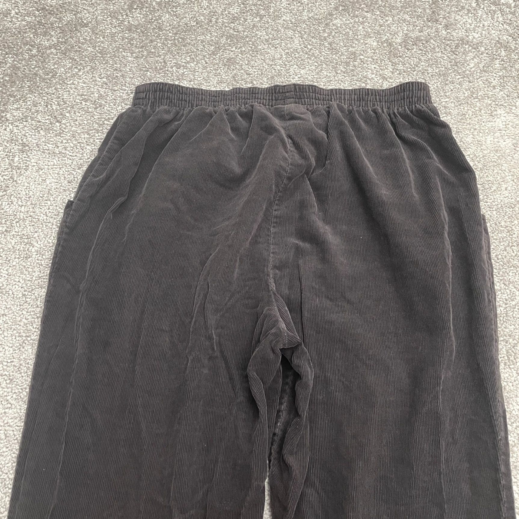 Coldwater Creek Cascade Blues Corduroy Pants Womens 12 Short Black Elastic Waist Pockets 29x27.5 Size 34" / US 12 / IT 48 - 3 Thumbnail