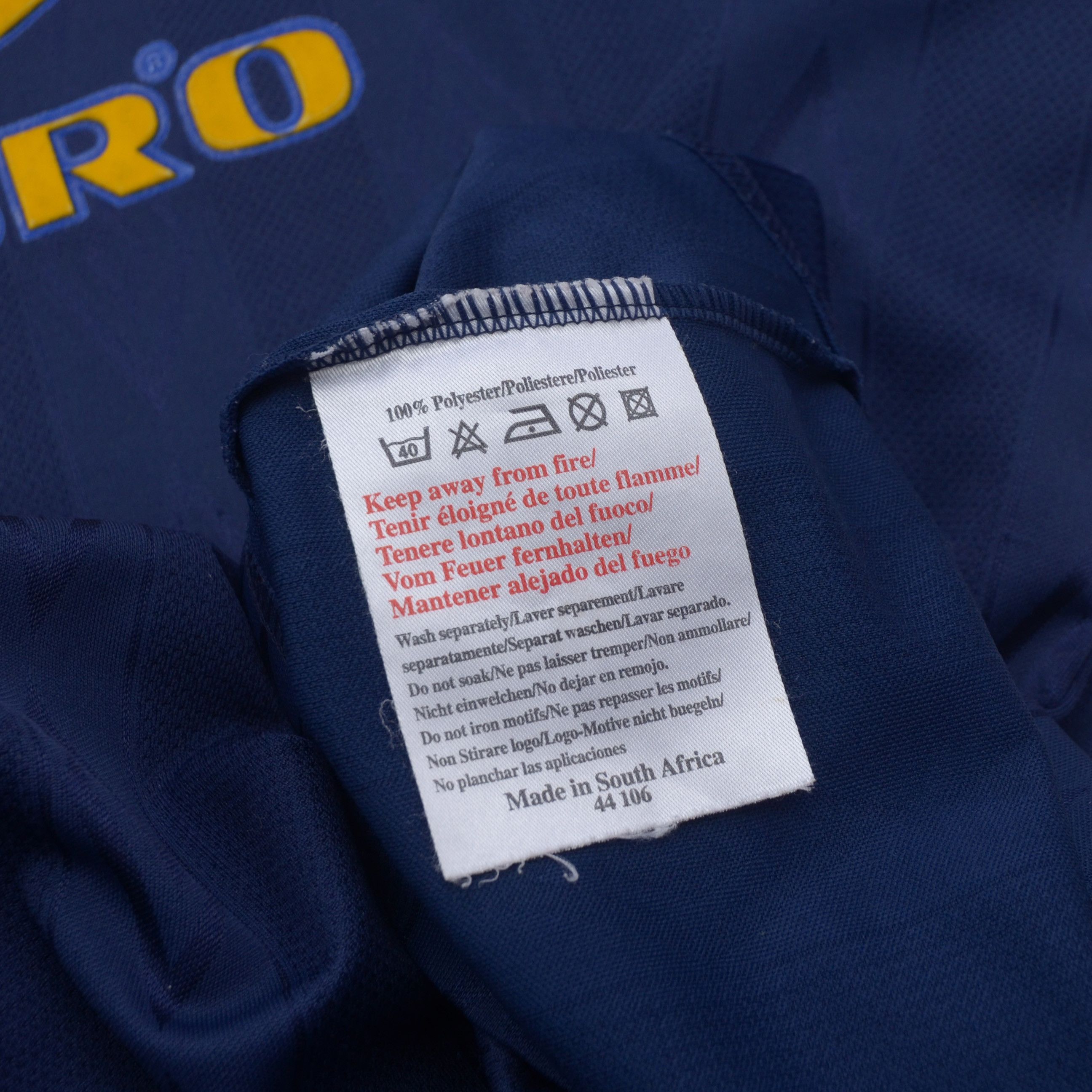 Umbro × Vintage Vintage Umbro Big logo Tee T-shirt Monogram 90`s Rare XL Size US XL / EU 56 / 4 - 9 Thumbnail